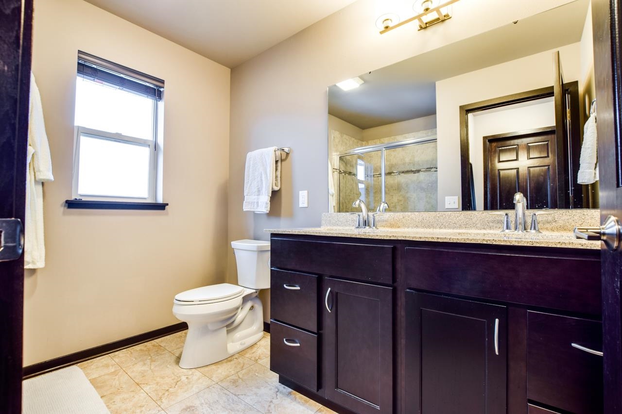 9917 Autumn Breeze Road