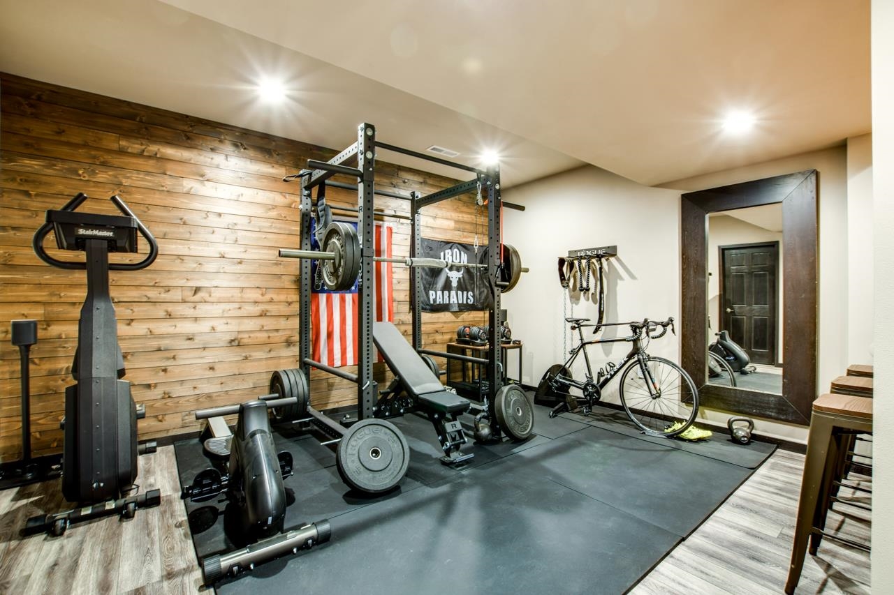 9917 Autumn Breeze Road