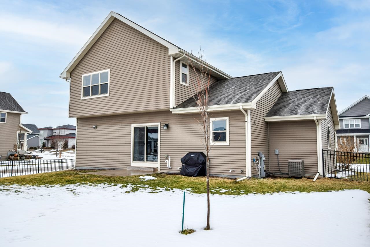 9917 Autumn Breeze Road