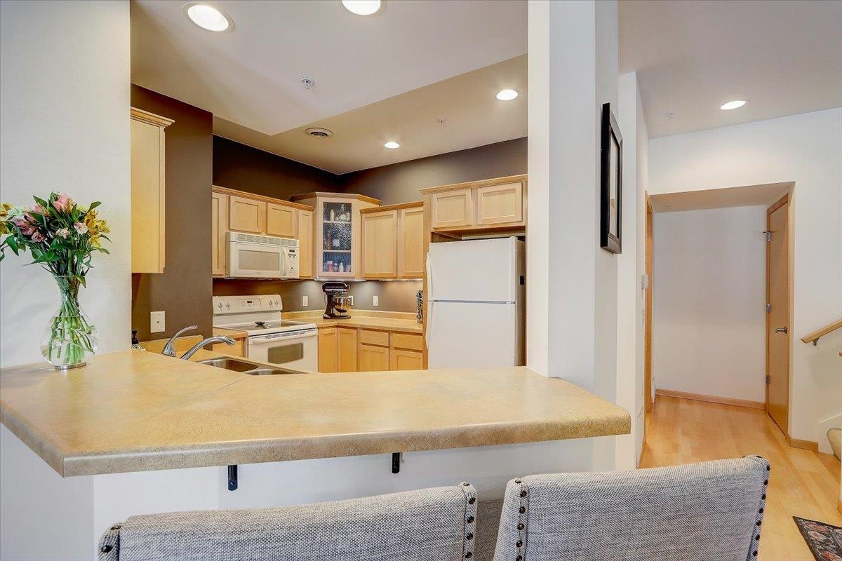 8262 Starr Grass Drive