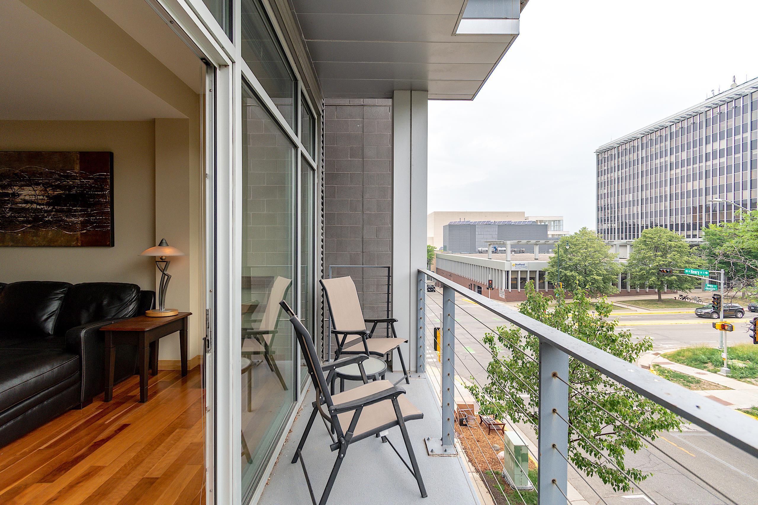 309 W Washington Avenue 310