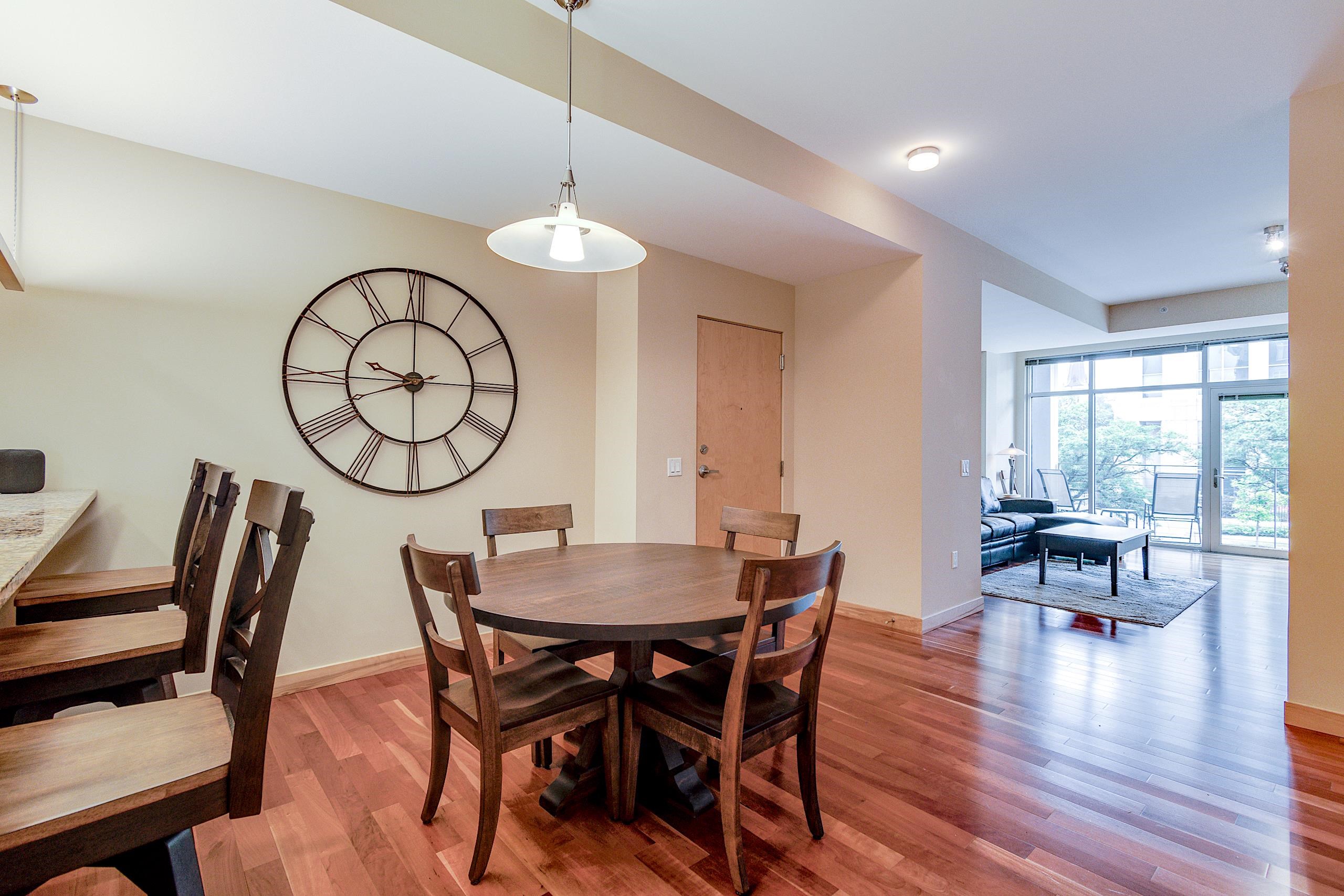 309 W Washington Avenue 310