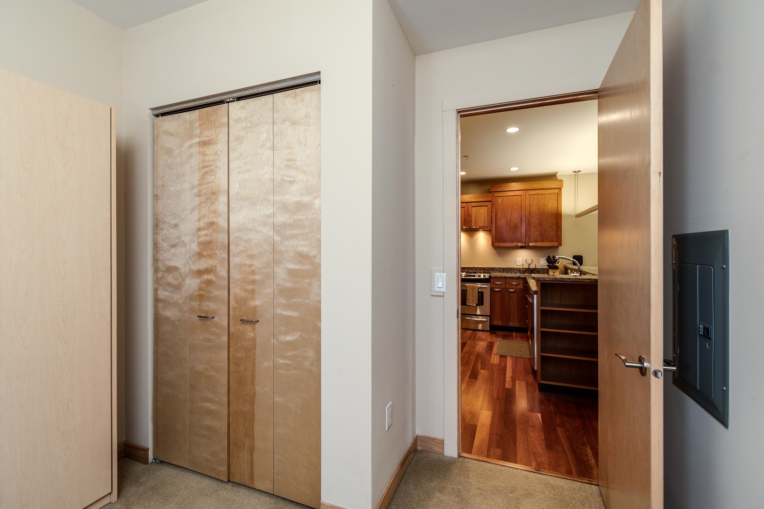 309 W Washington Avenue 310