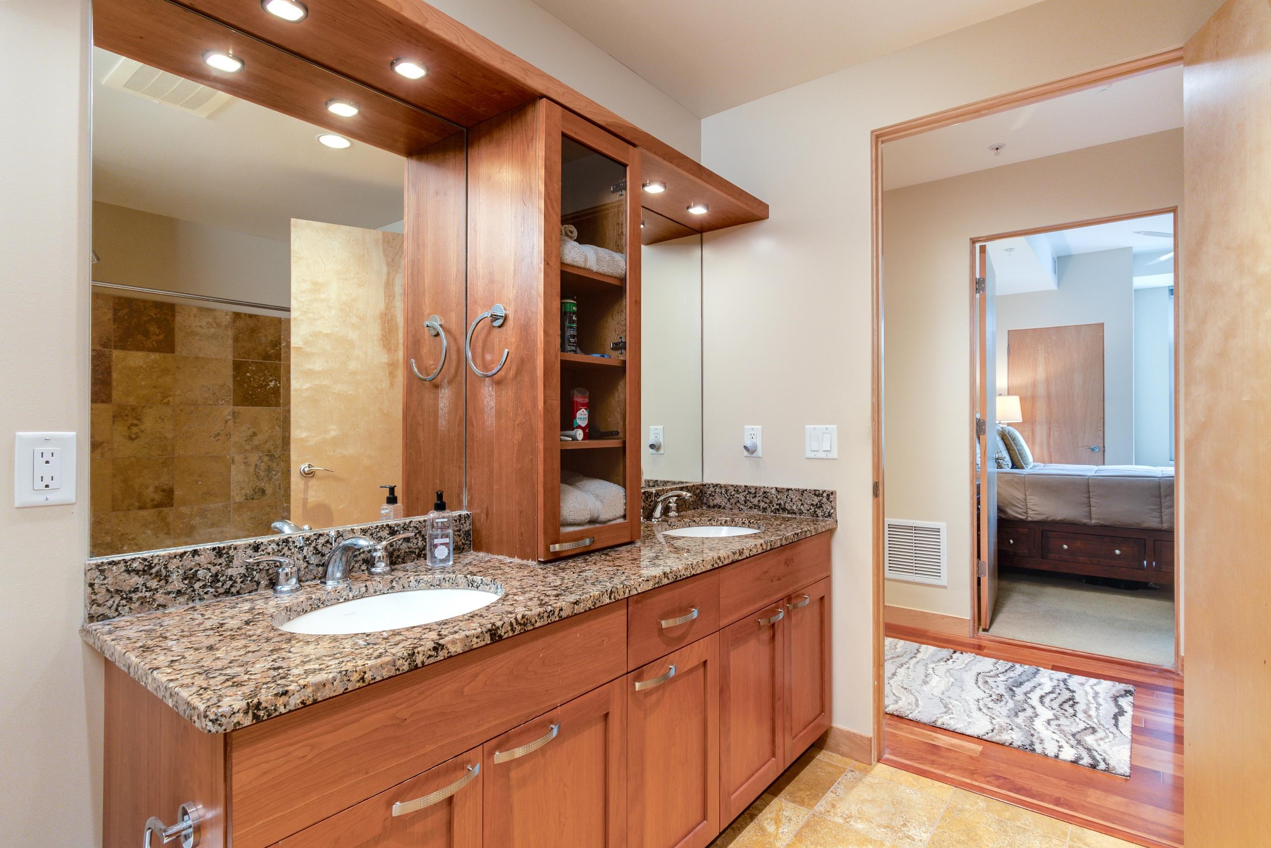 309 W Washington Avenue 310