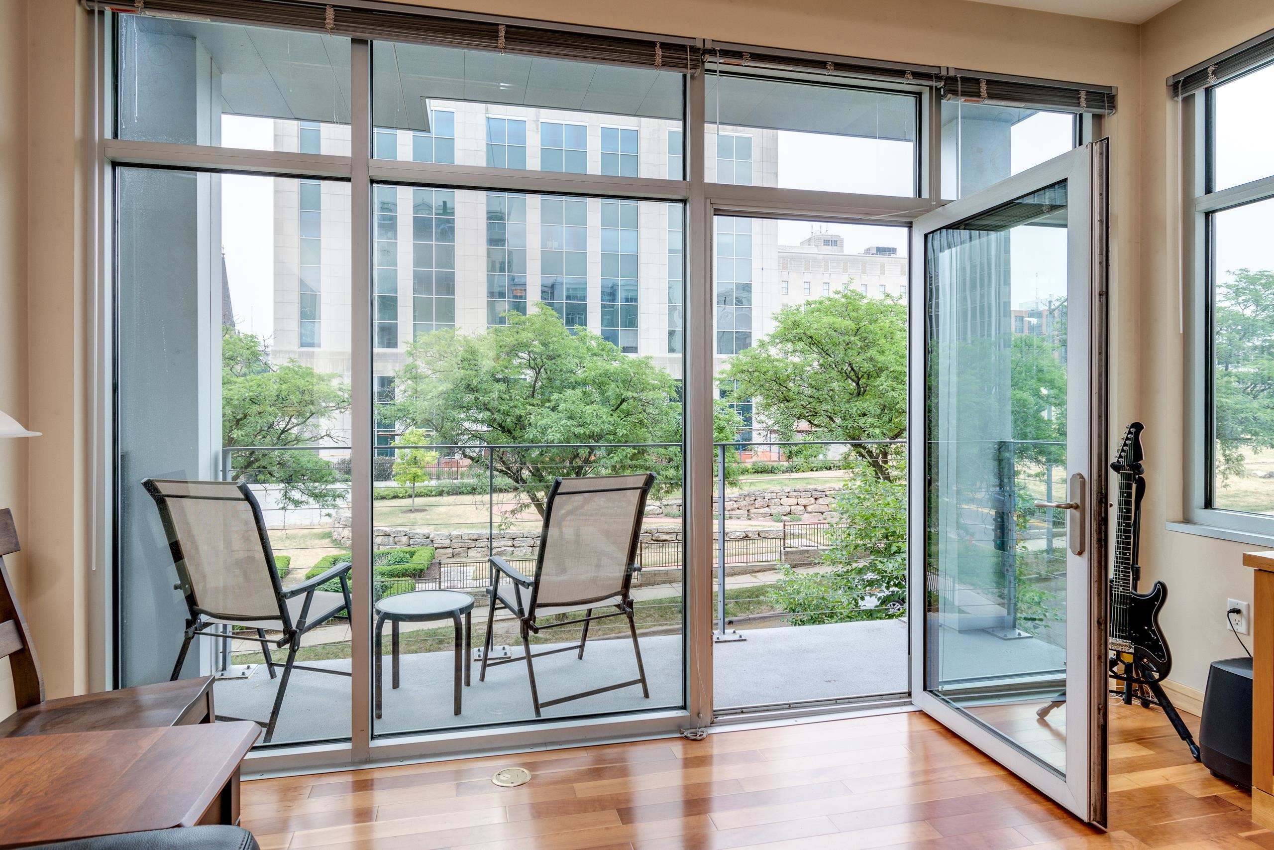 309 W Washington Avenue 310