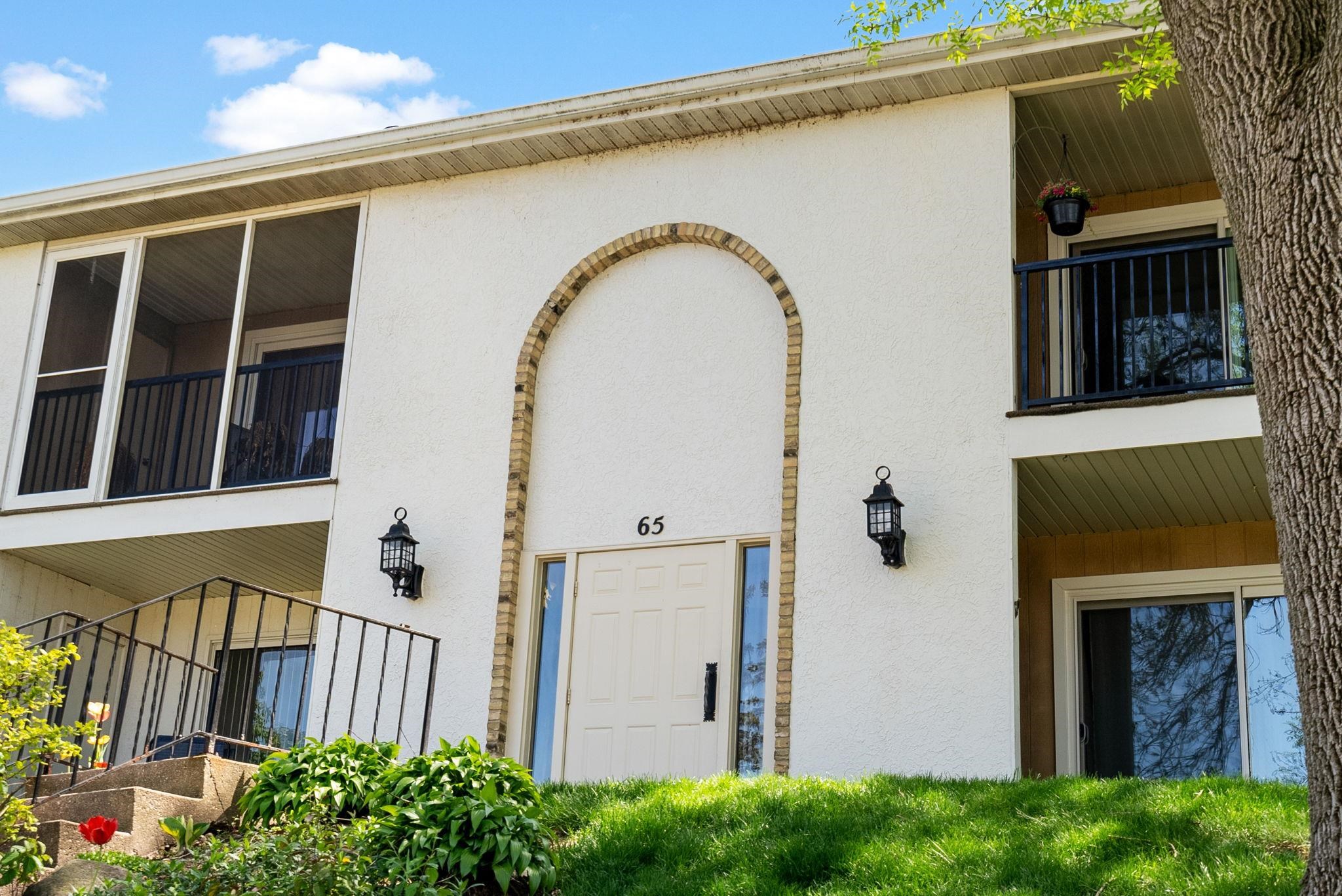 65 Golf Course Road D