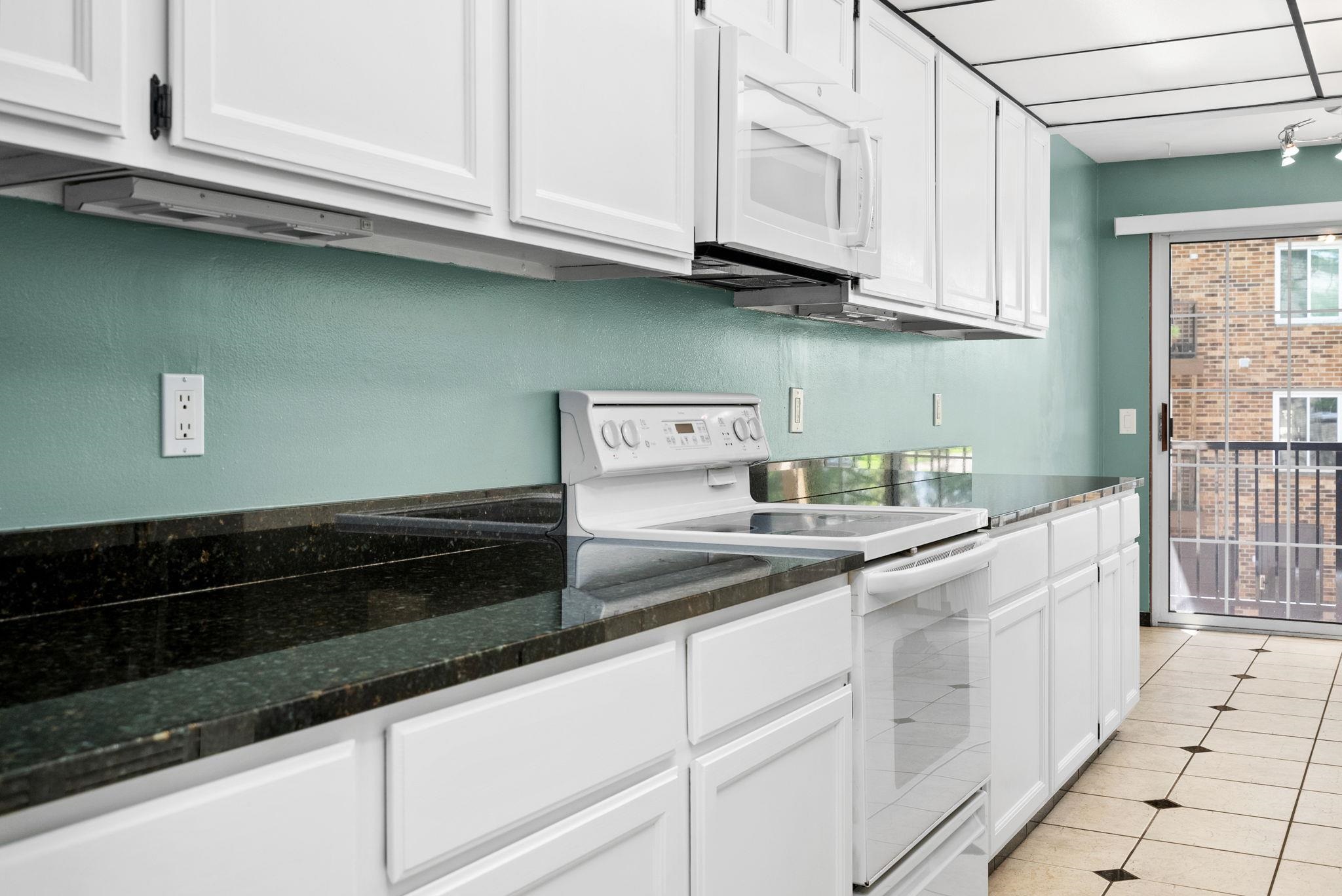 65 Golf Course Road D