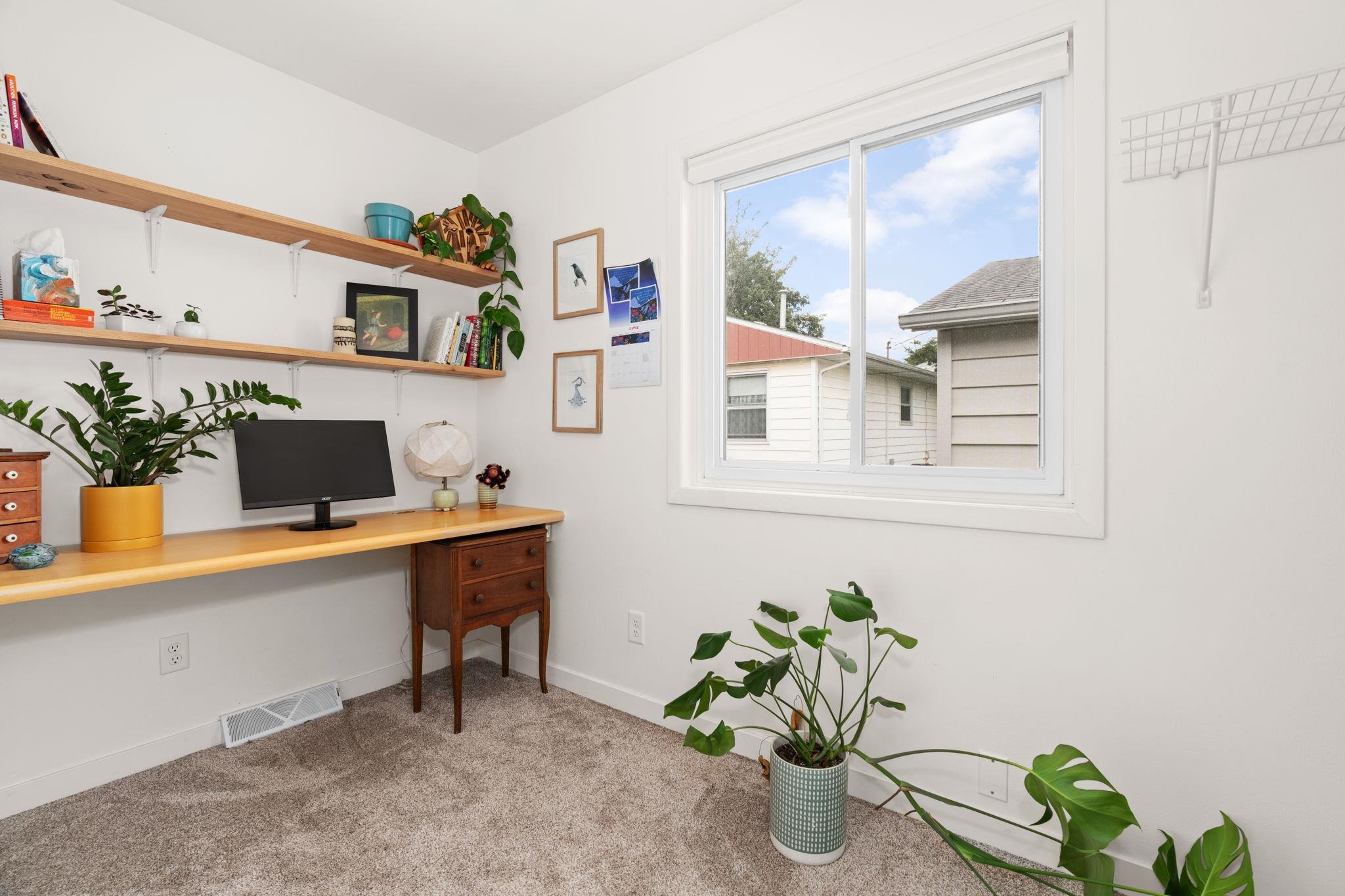 129 Silver Road