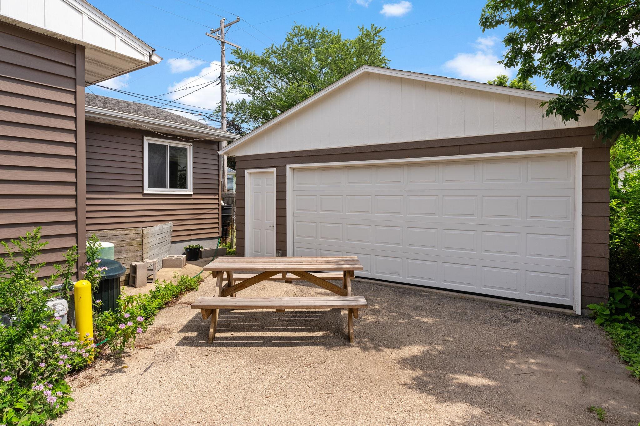 129 Silver Road