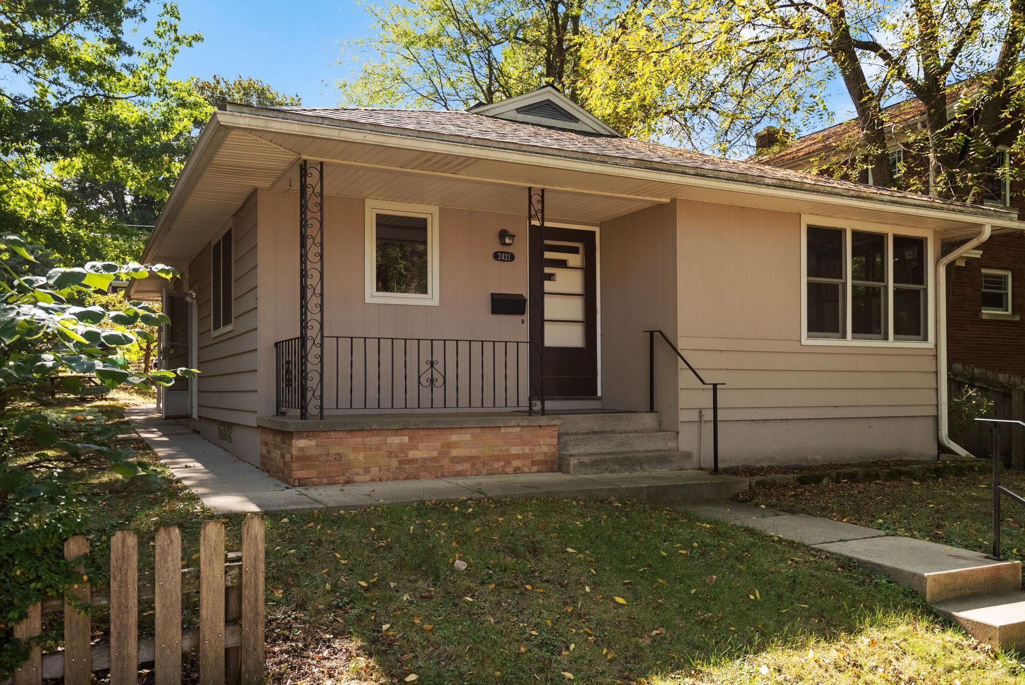 2421 Chamberlain Avenue