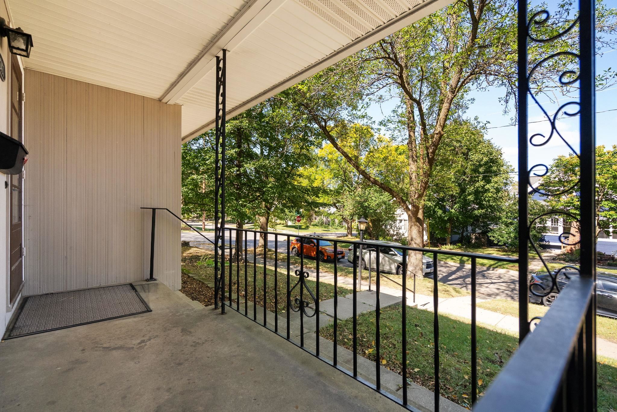 2421 Chamberlain Avenue