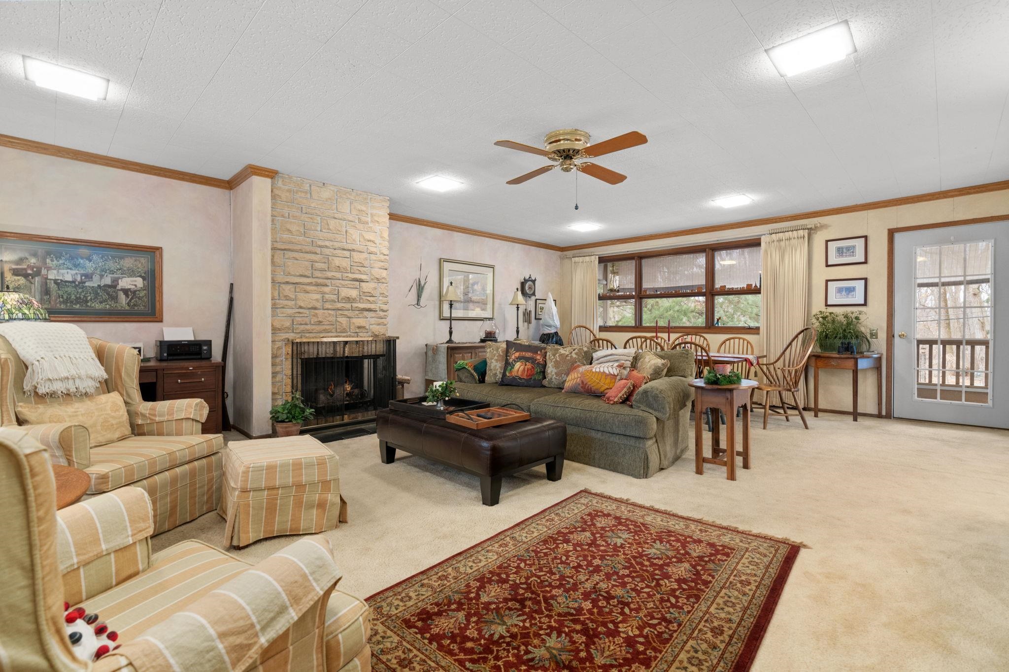 6823 Forest Glade Court