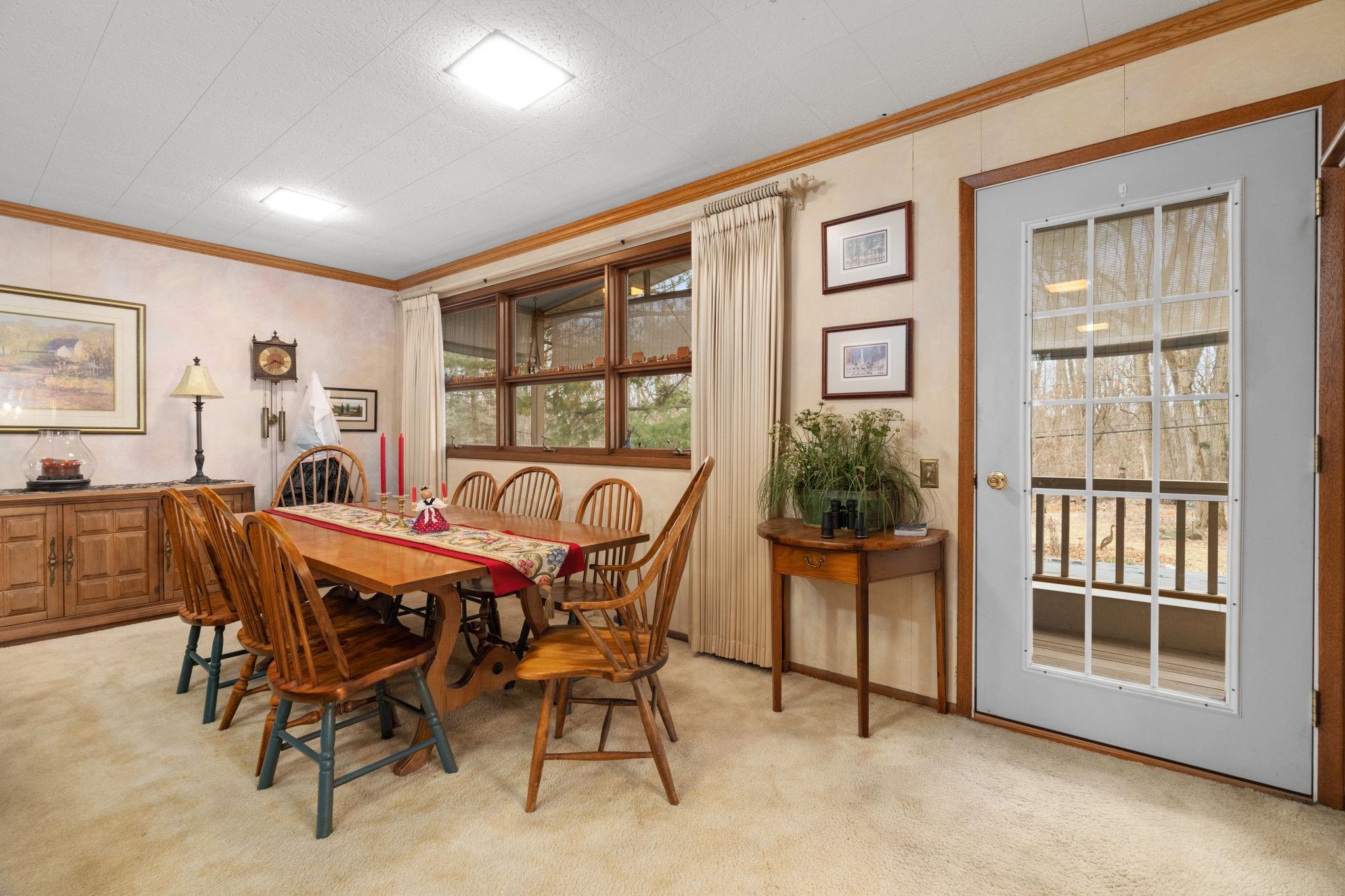 6823 Forest Glade Court