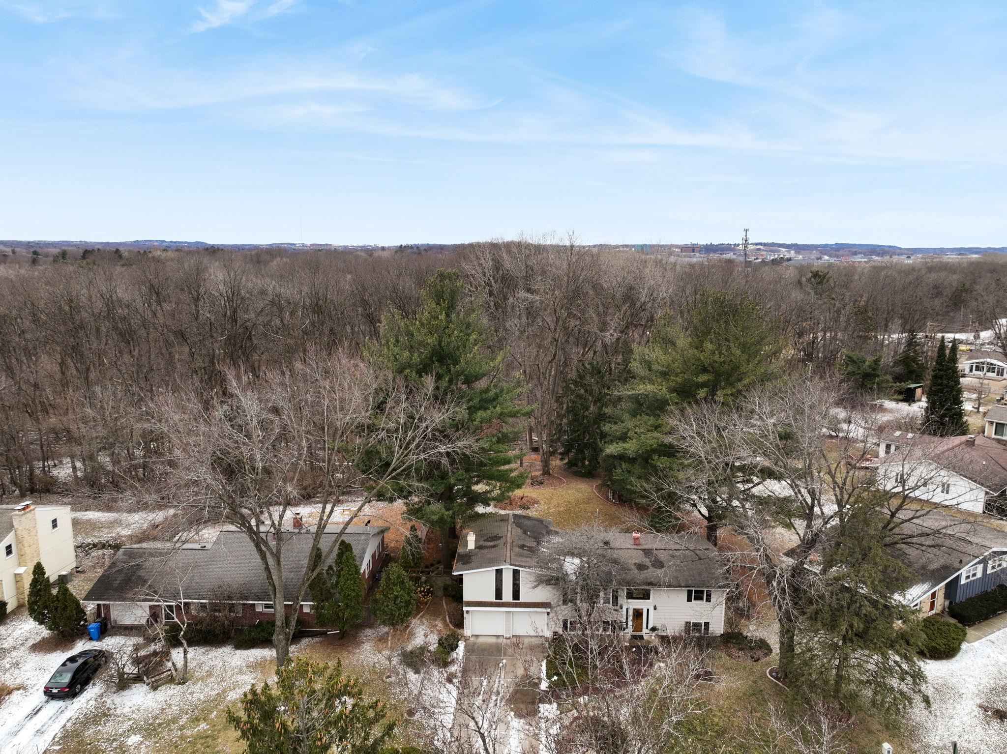 6823 Forest Glade Court