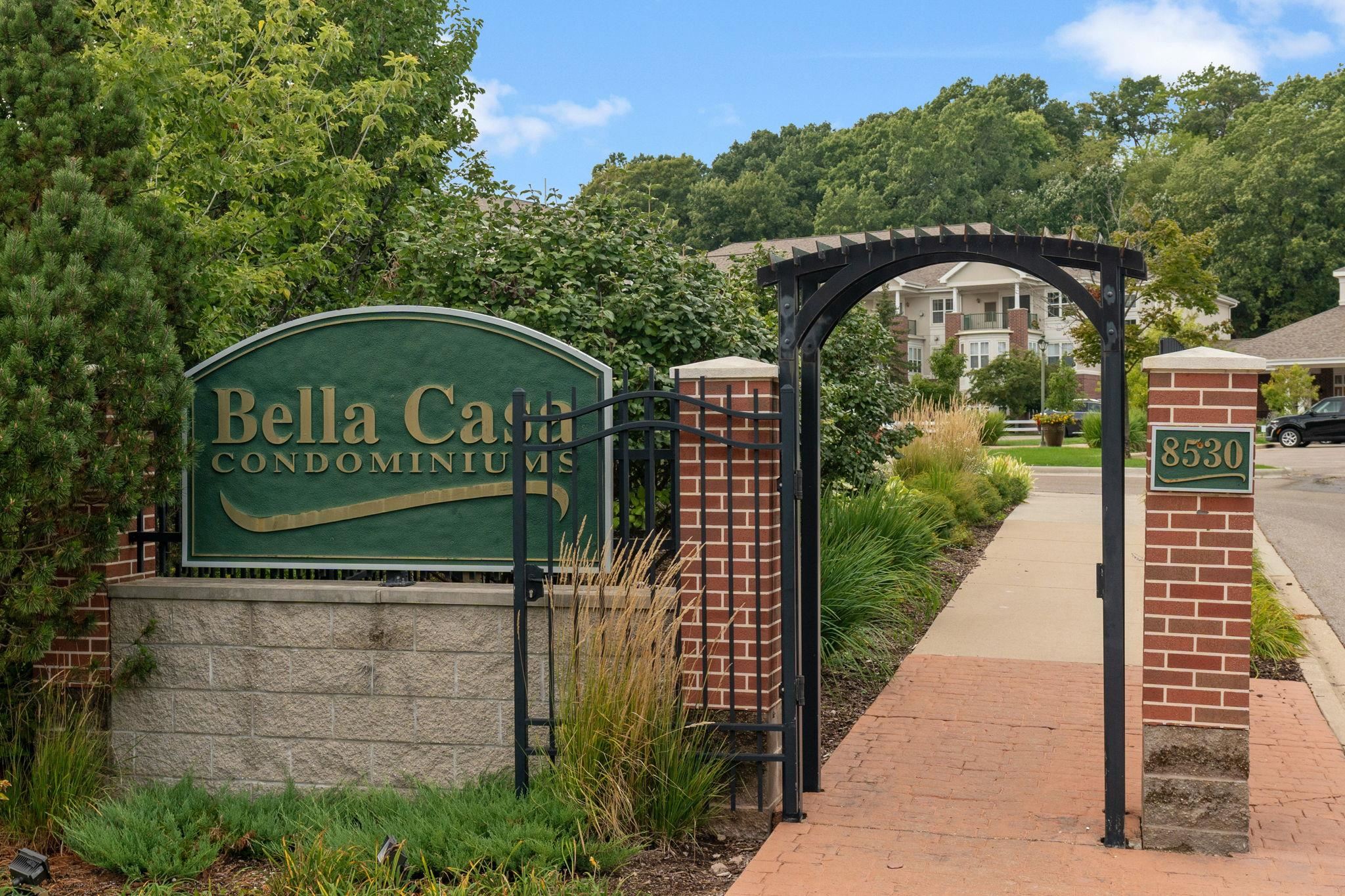 8510 Greenway Boulevard 104