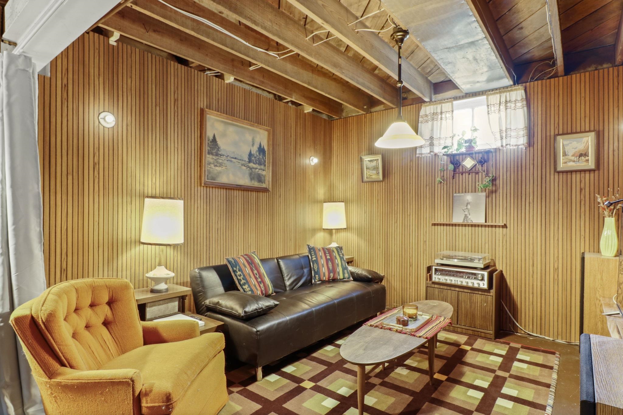 351 S Madison Street