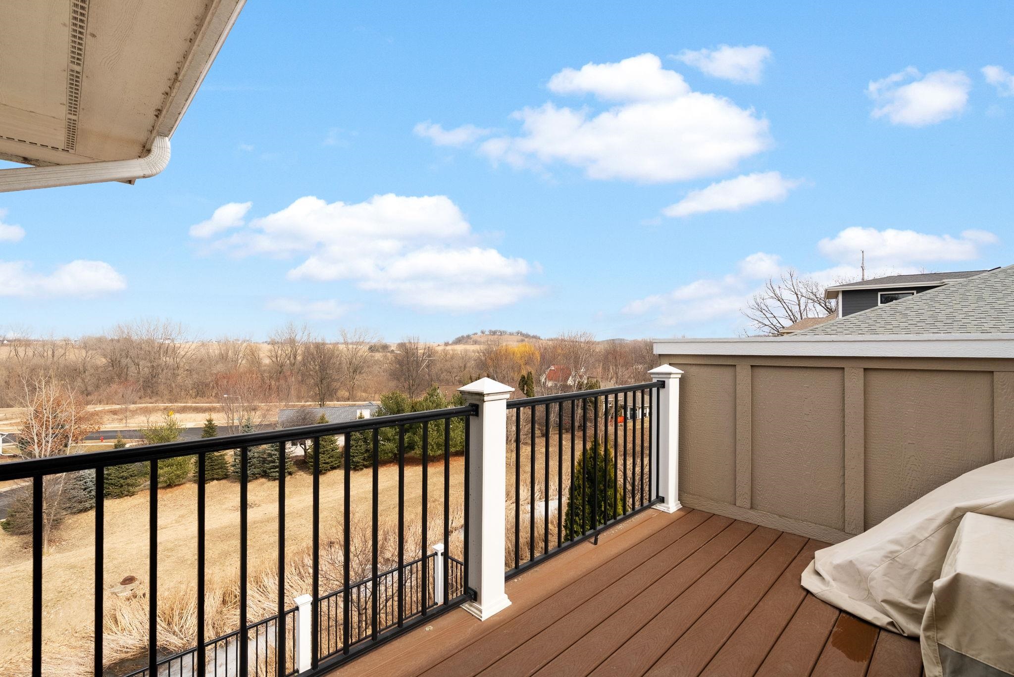 6738 N Chickahauk Trail