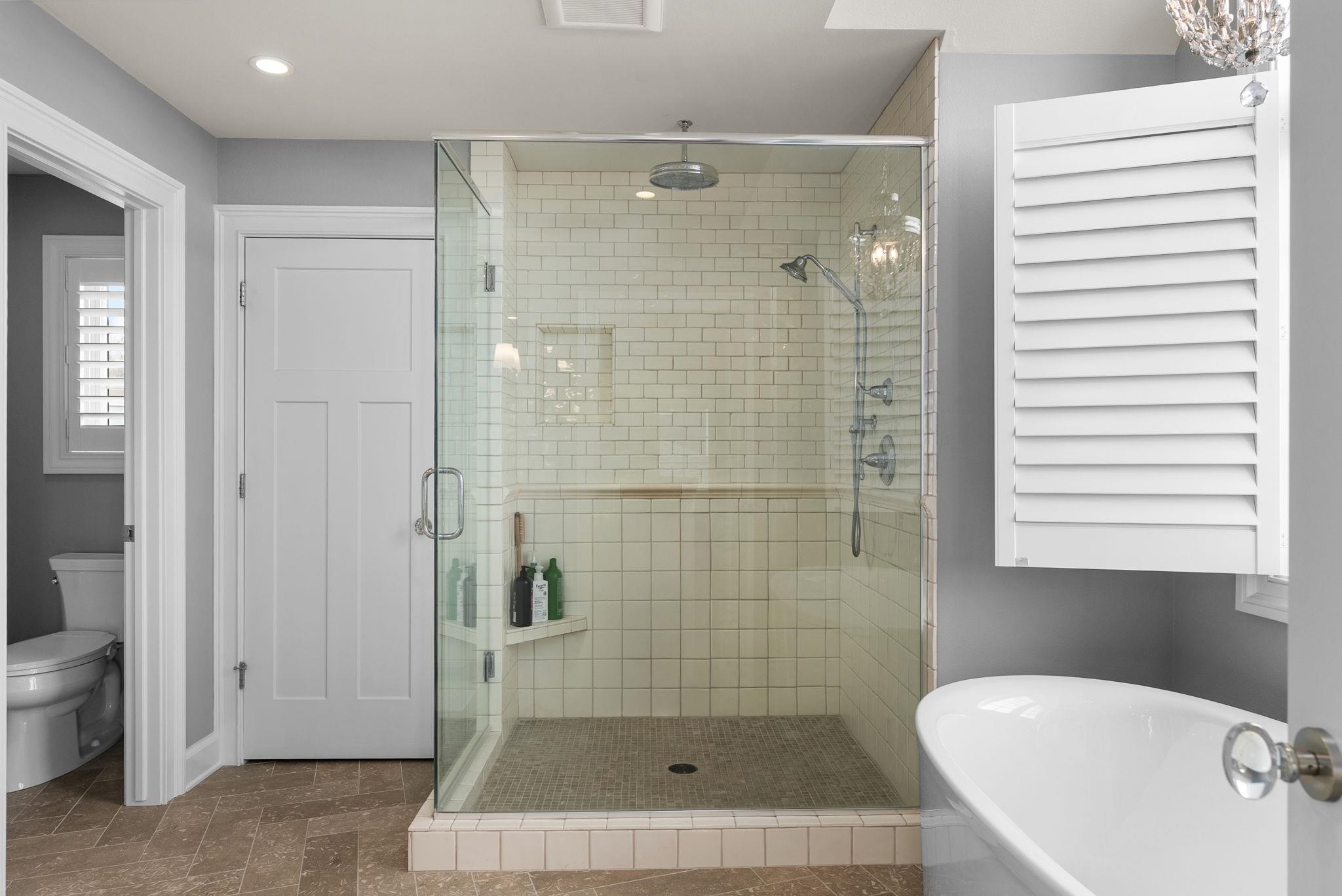 6738 N Chickahauk Trail