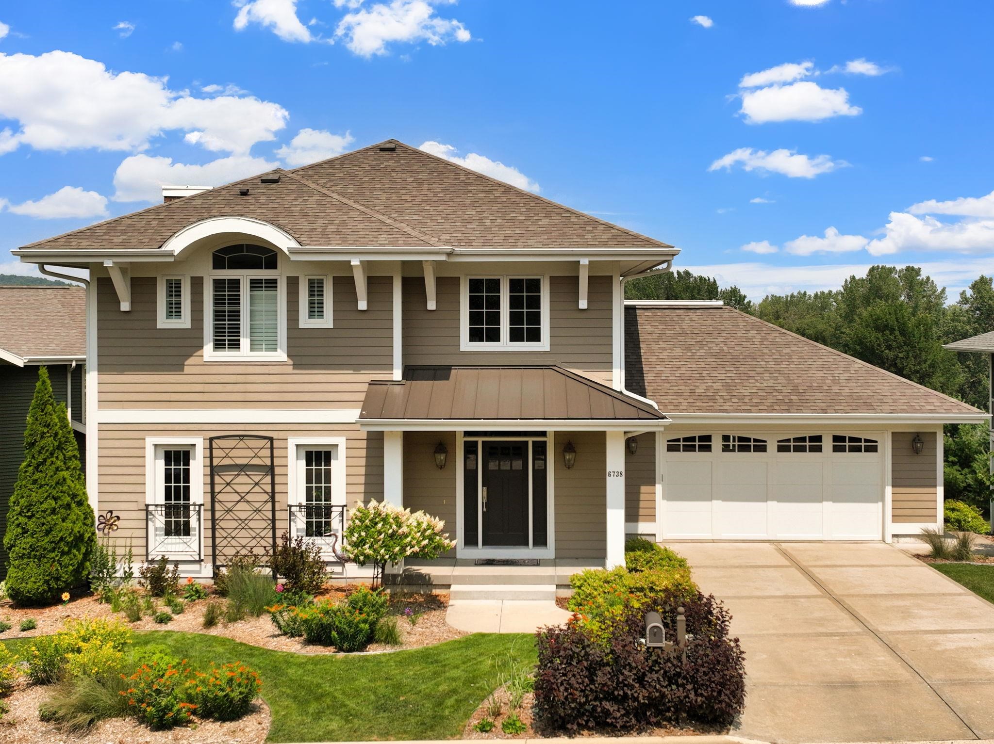 6738 N Chickahauk Trail