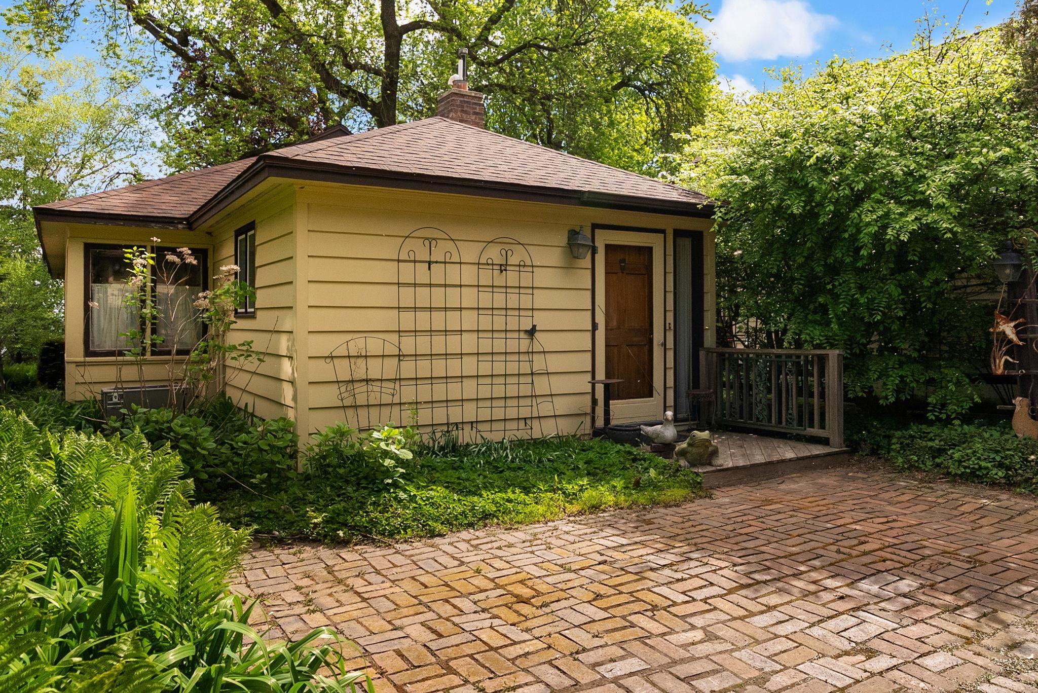 5448 Lake Mendota Drive