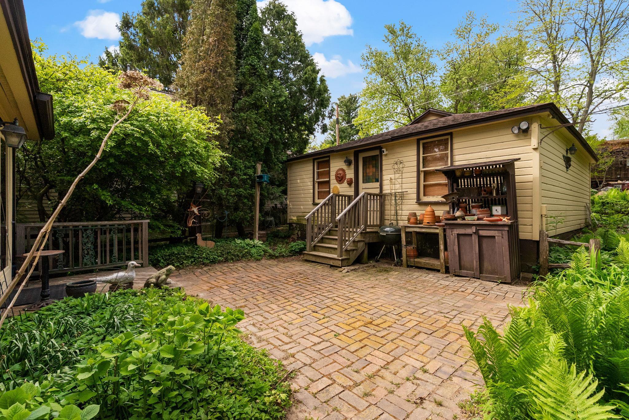 5448 Lake Mendota Drive