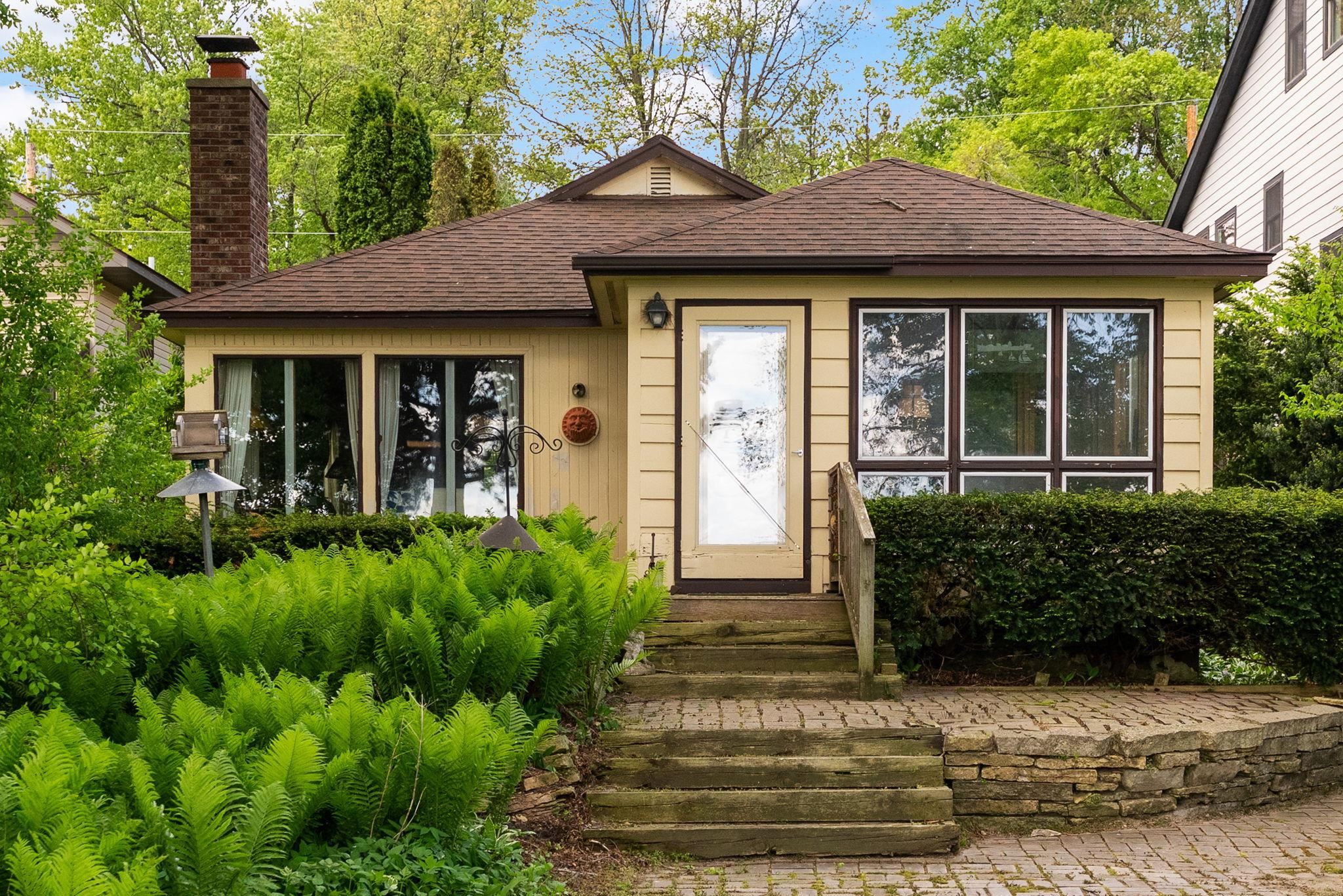 5448 Lake Mendota Drive