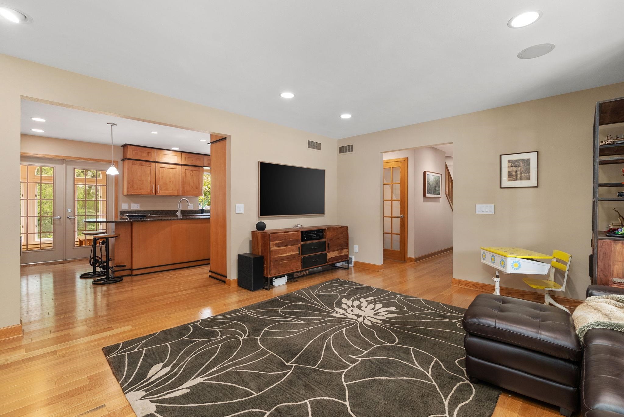 1411 Willow Trail