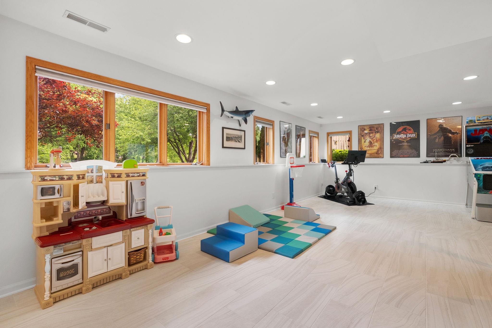 1411 Willow Trail