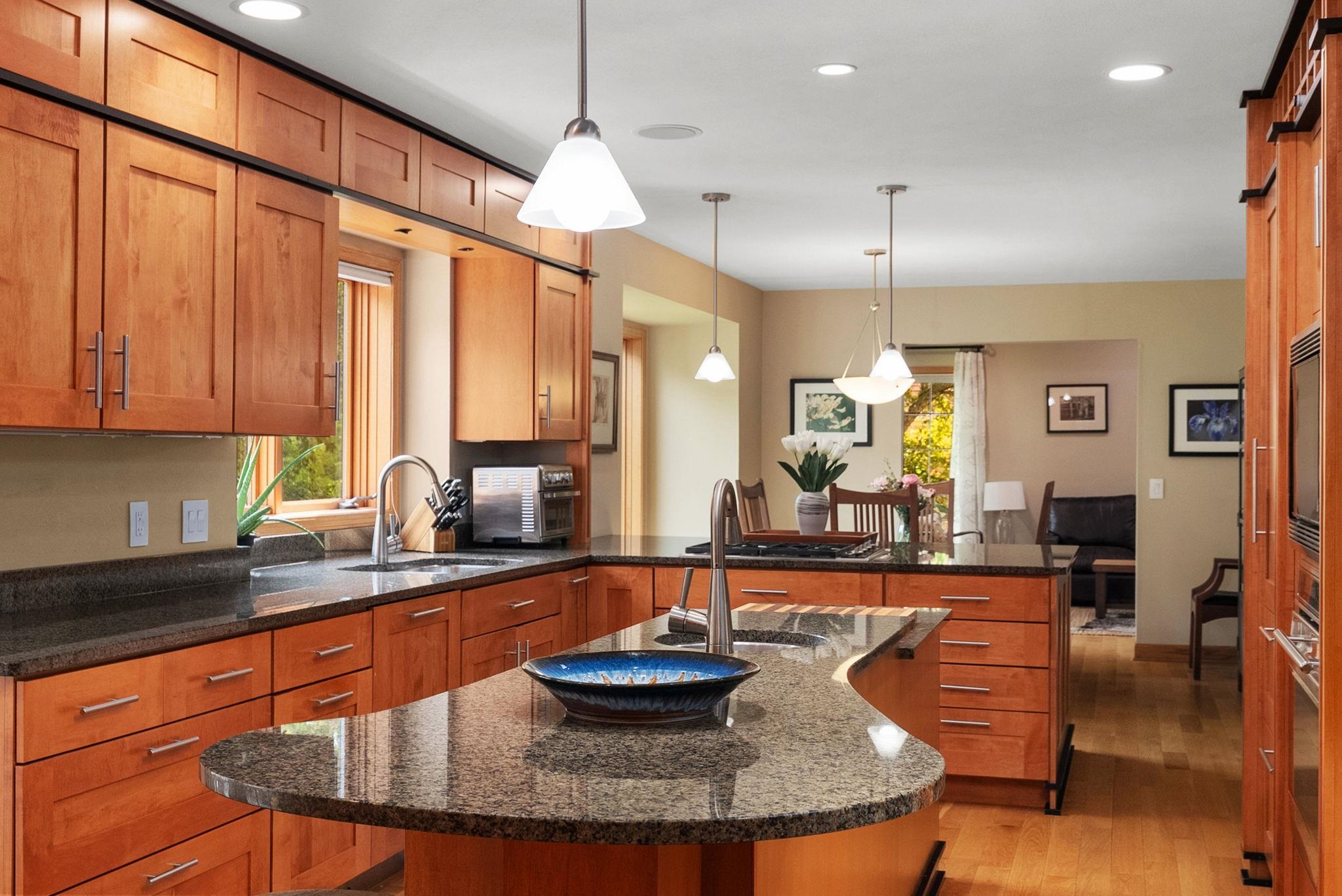 1411 Willow Trail