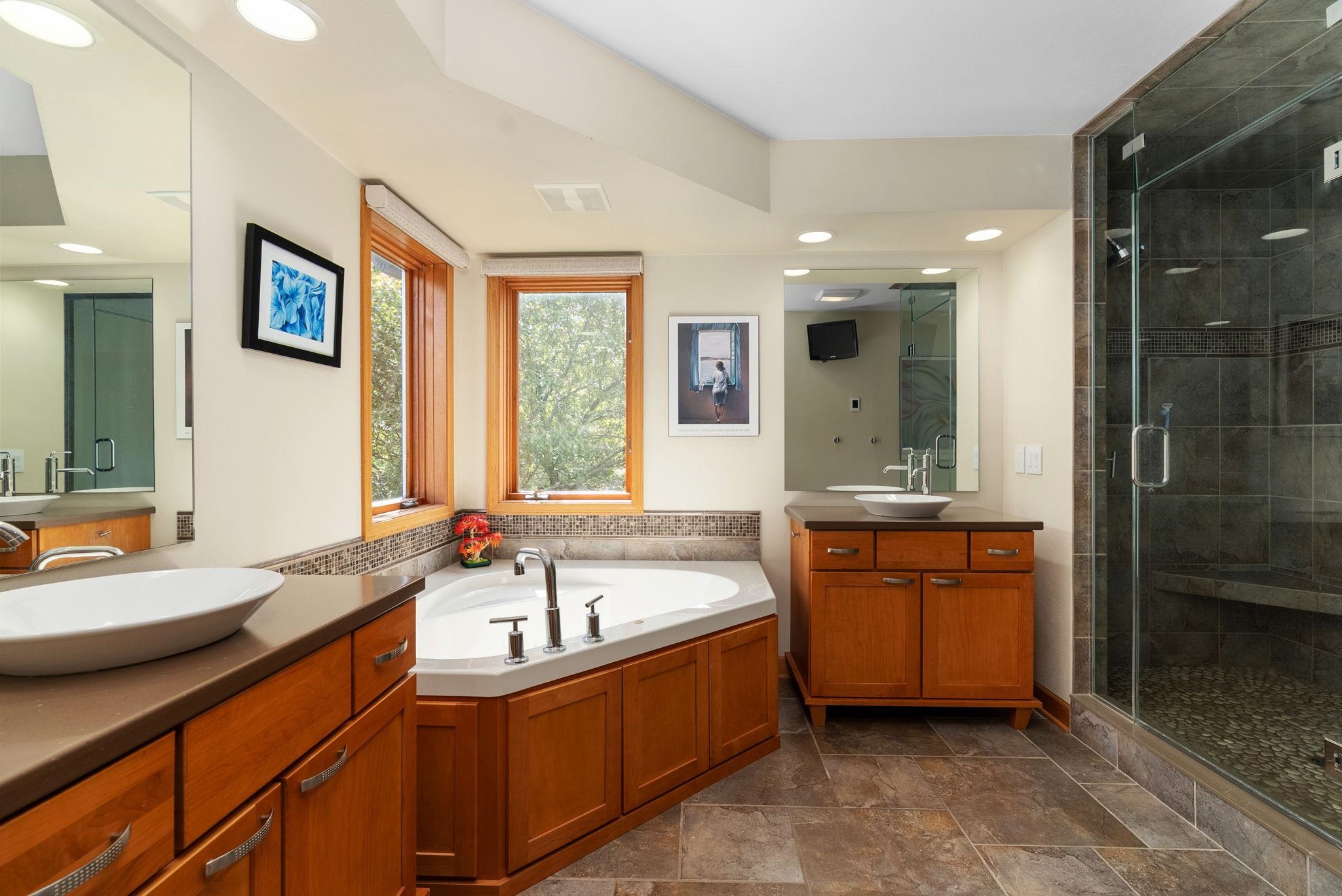 1411 Willow Trail