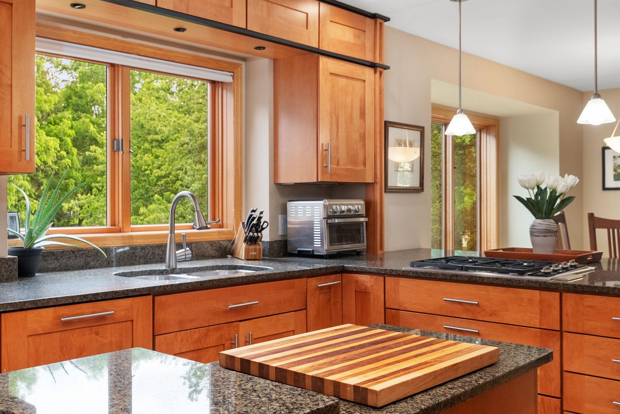 1411 Willow Trail