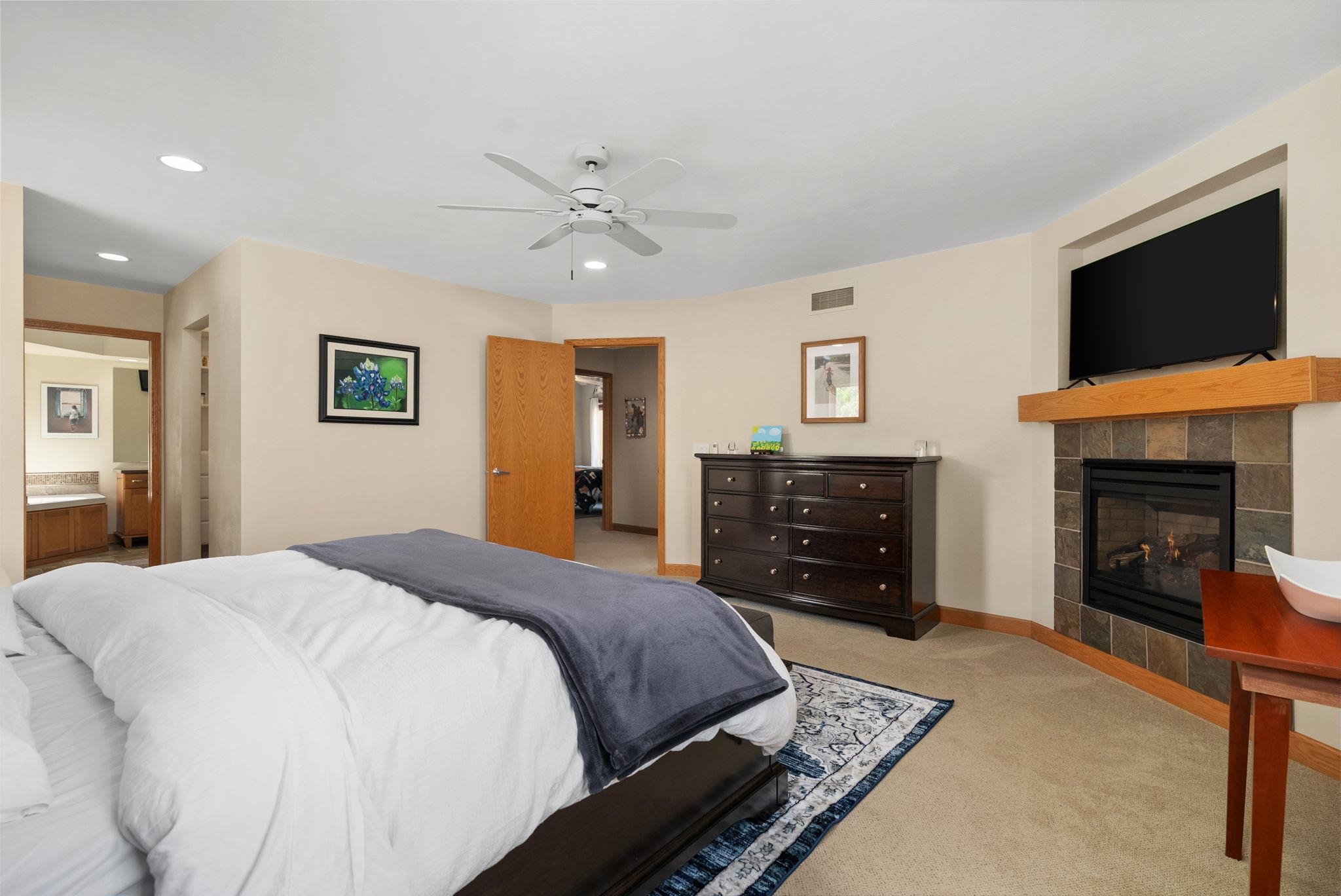 1411 Willow Trail