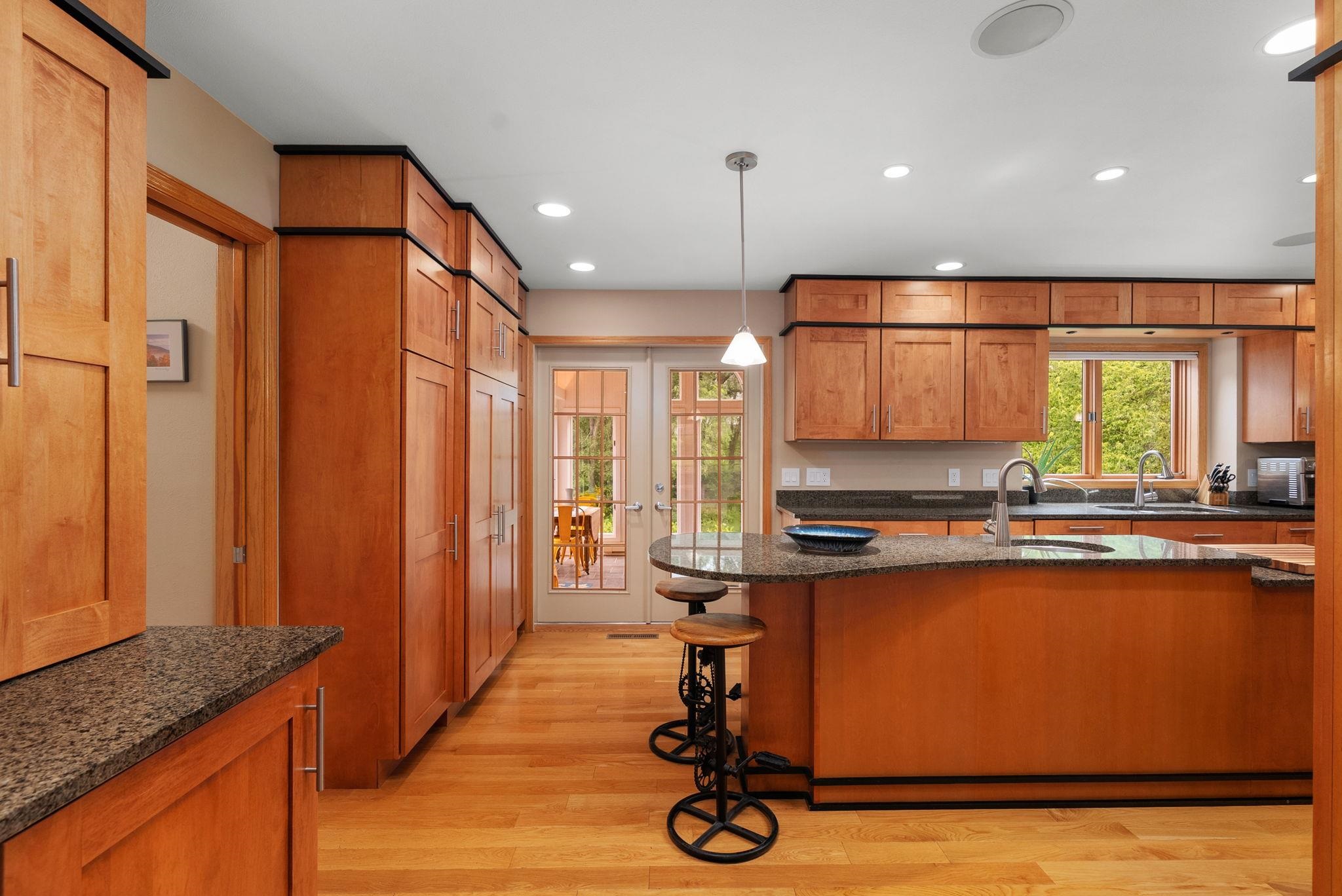 1411 Willow Trail