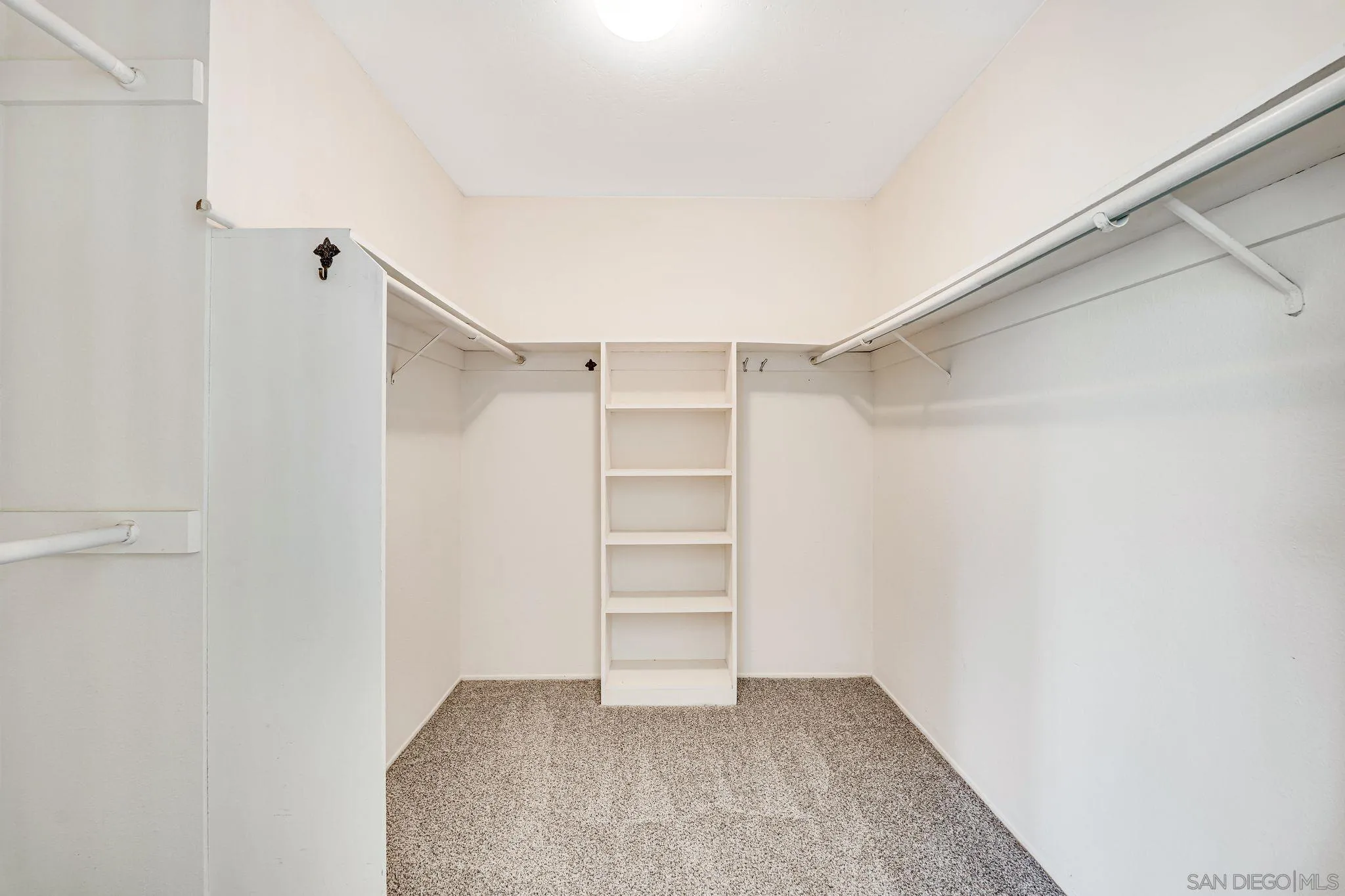 1891 Caminito Marzella