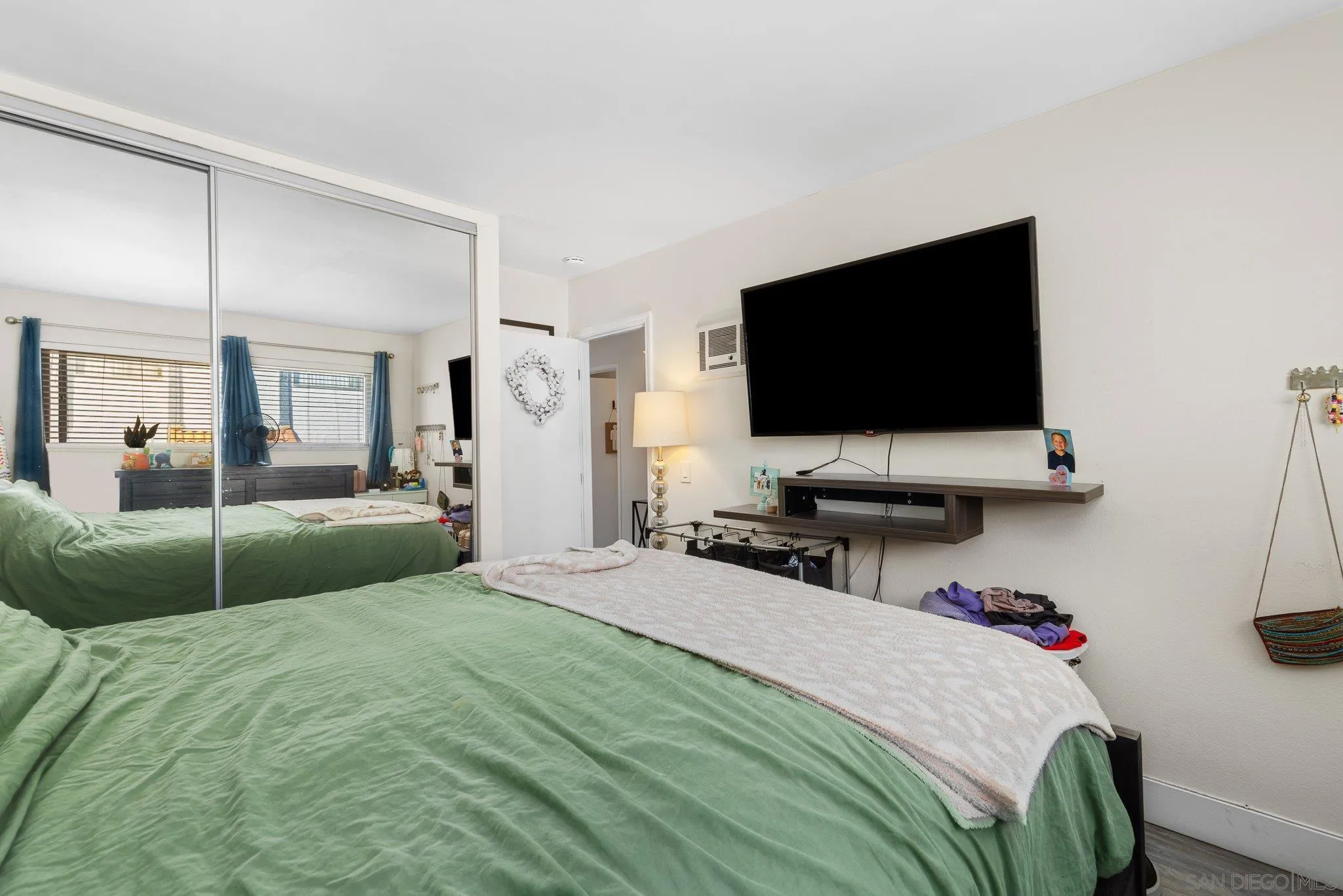 8150 Winter Gardens Blvd Unit 22