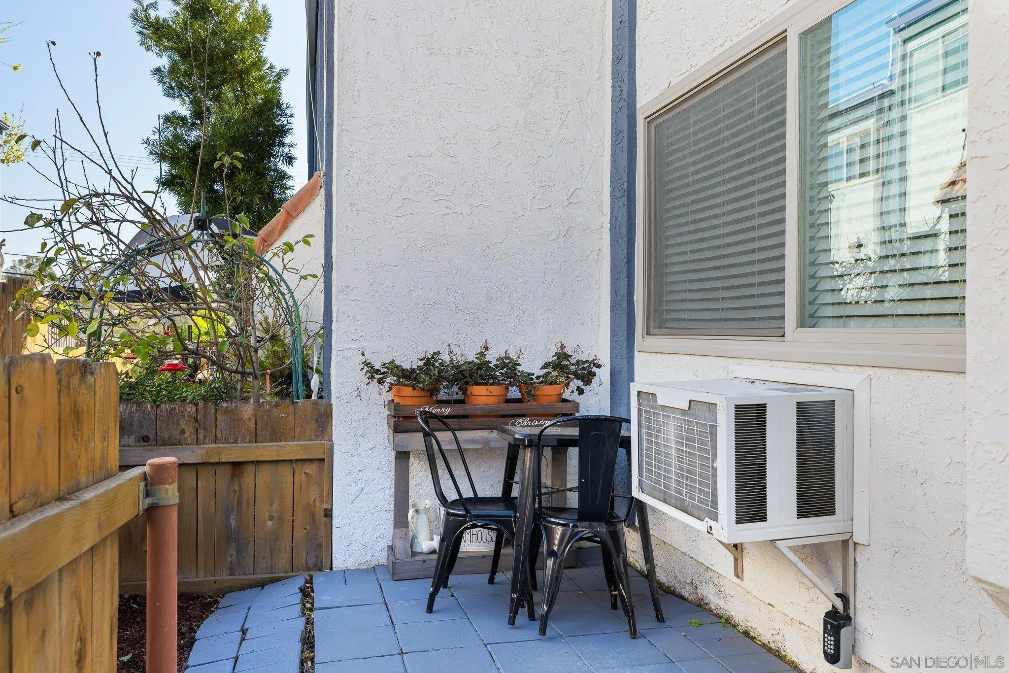 8150 Winter Gardens Blvd Unit 22