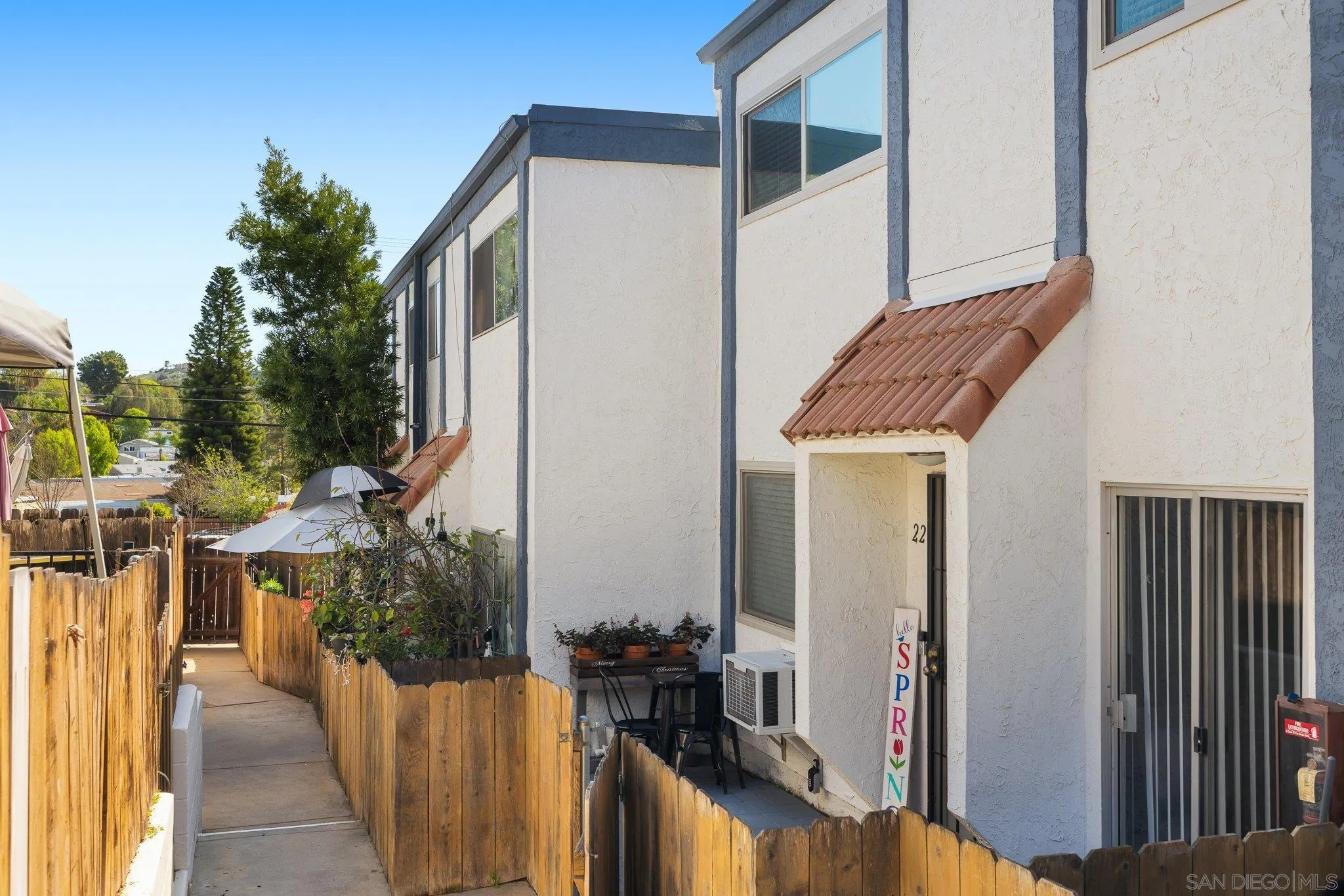 8150 Winter Gardens Blvd Unit 22