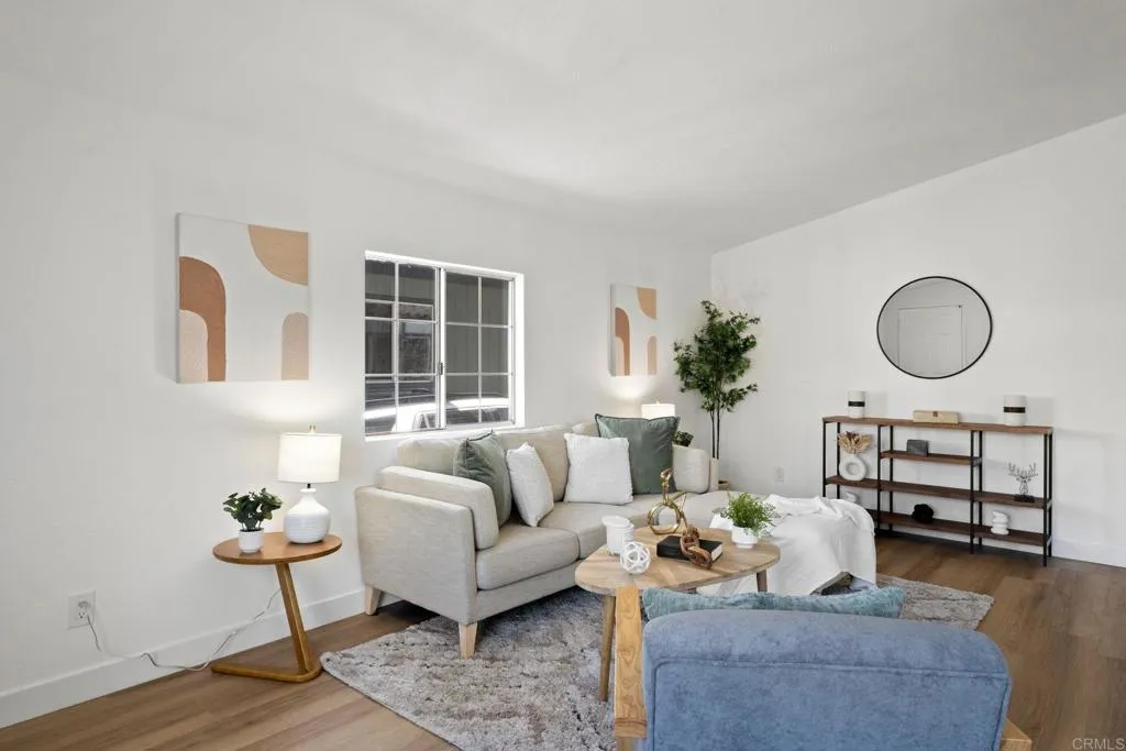 255 E Bradley Unit Spc 21