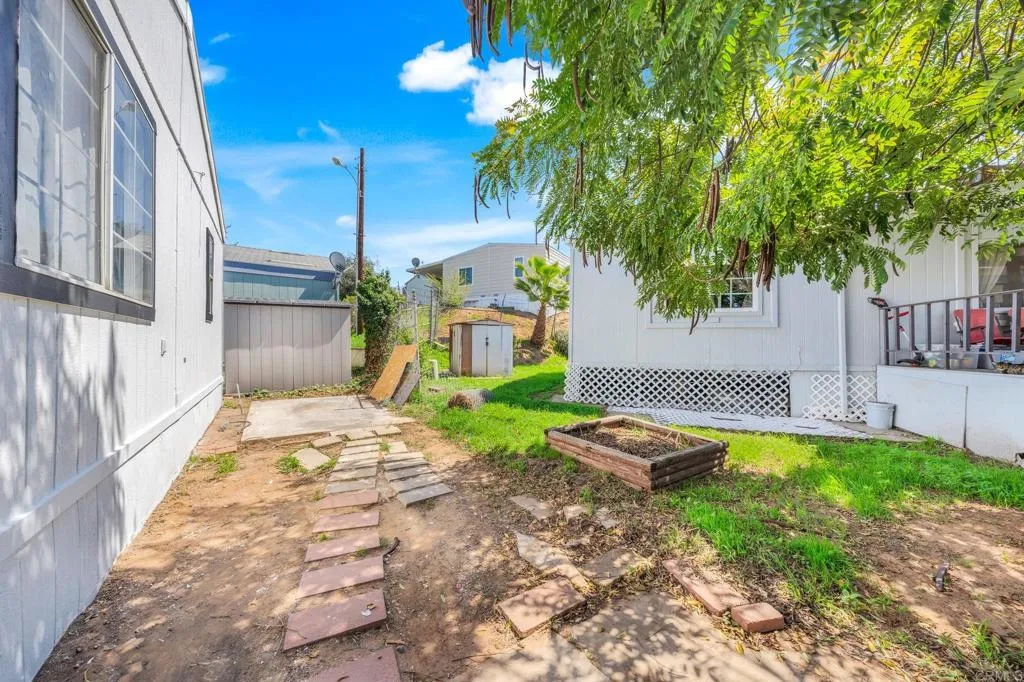 255 E Bradley Unit Spc 21