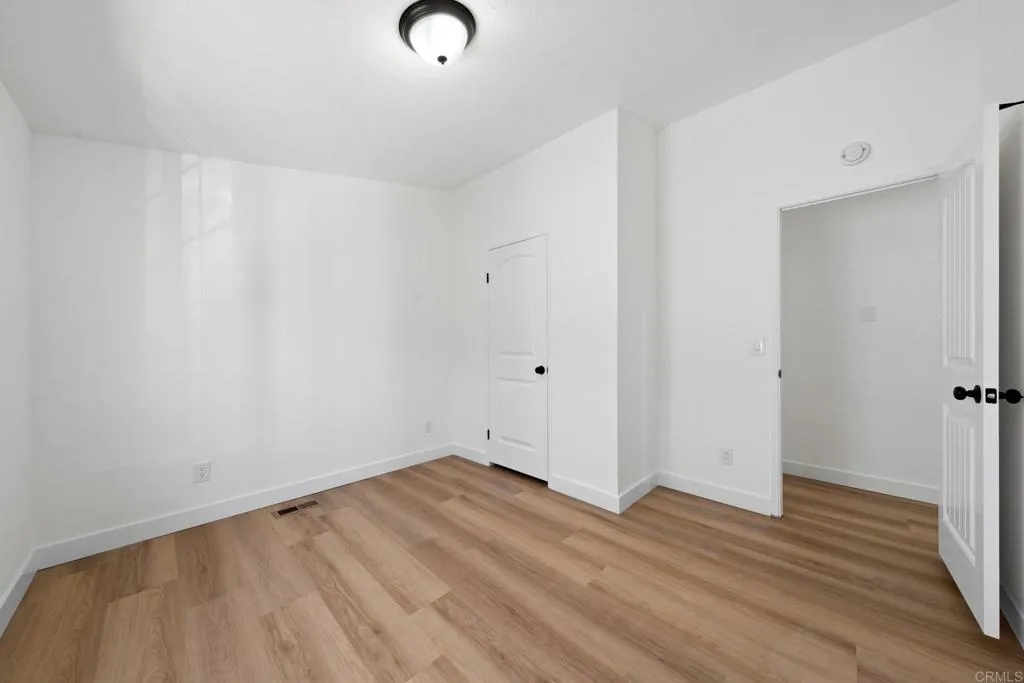 255 E Bradley Unit Spc 21