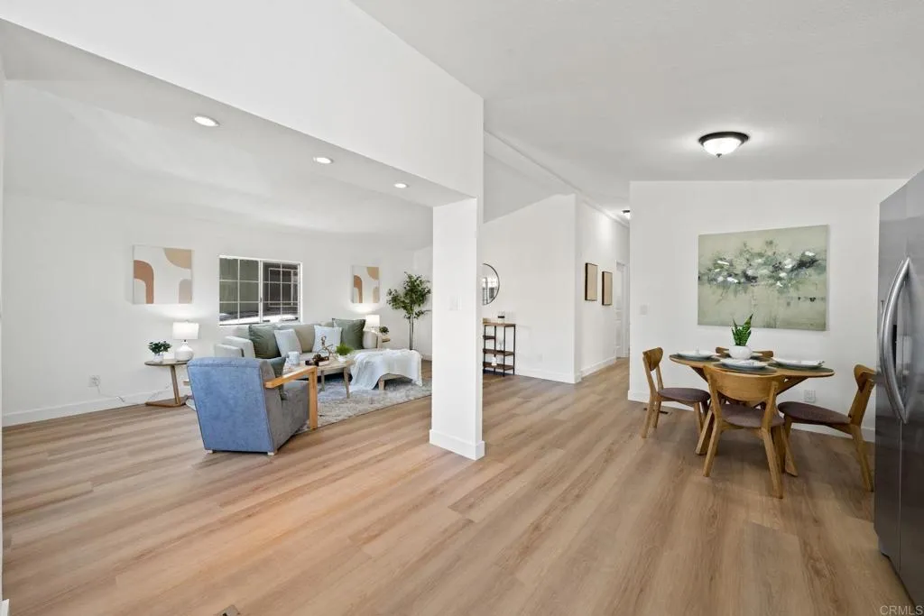 255 E Bradley Unit Spc 21