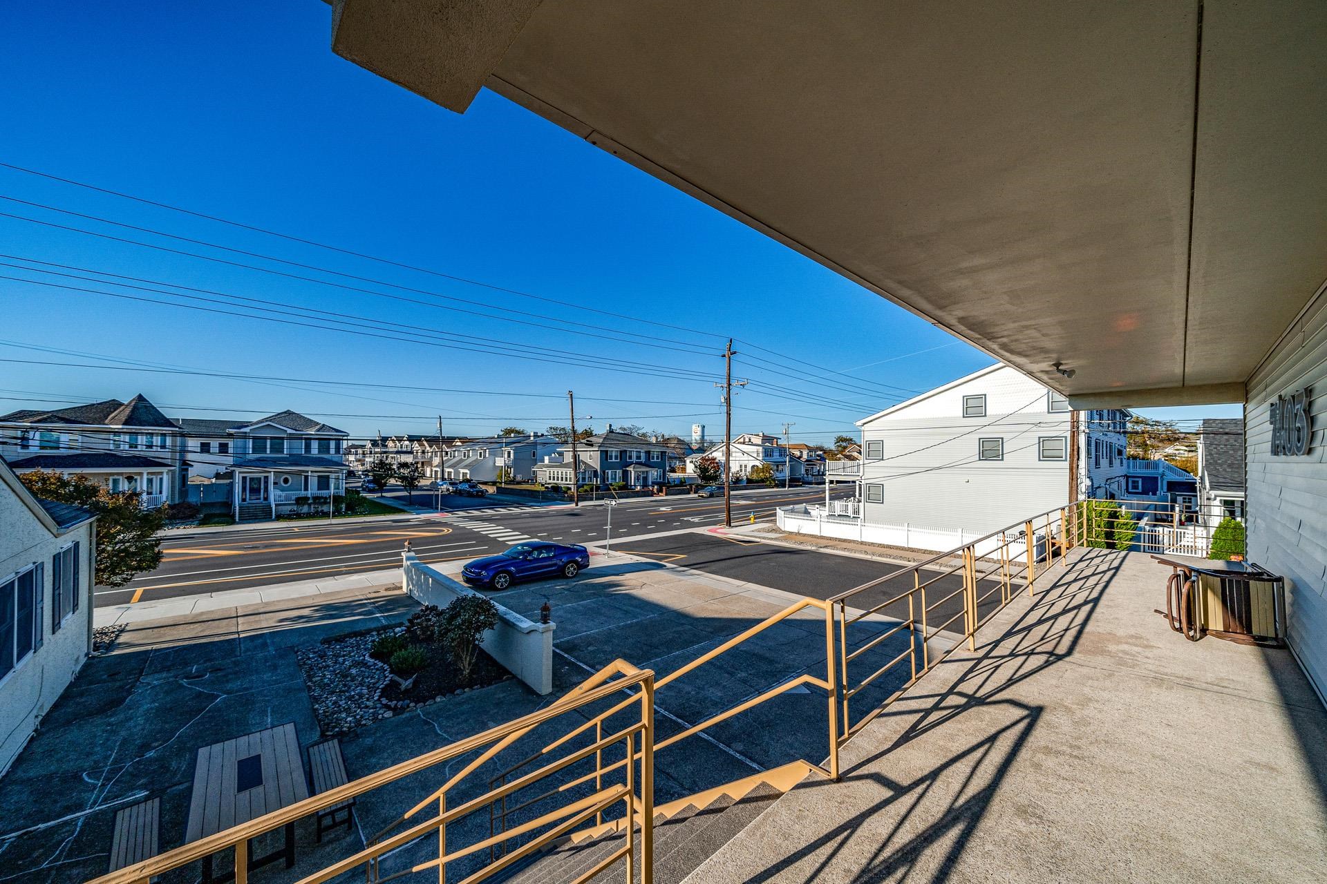 7403 Pacific Avenue Unit: 8
