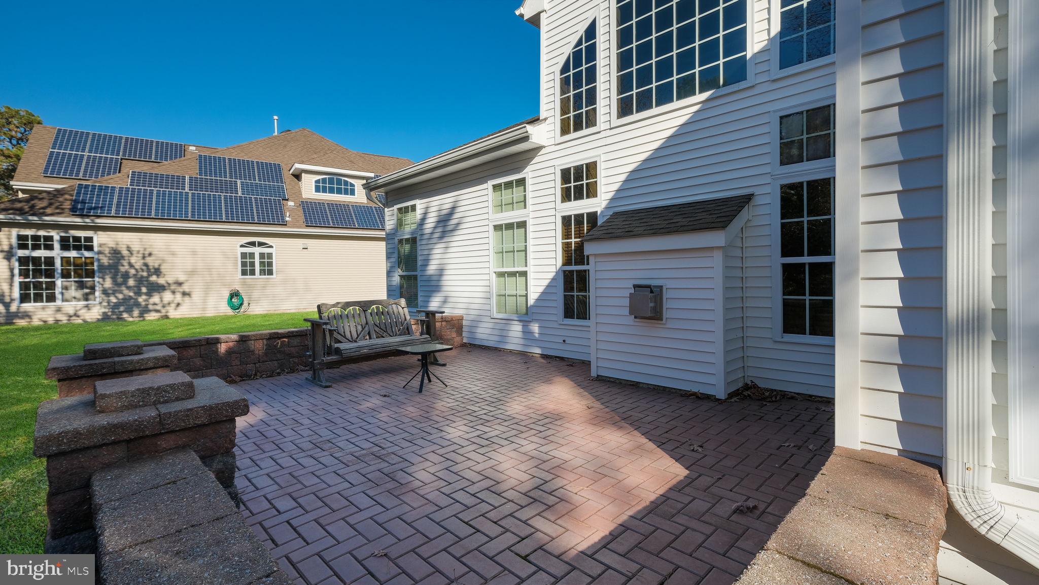 46 Ernst Ct