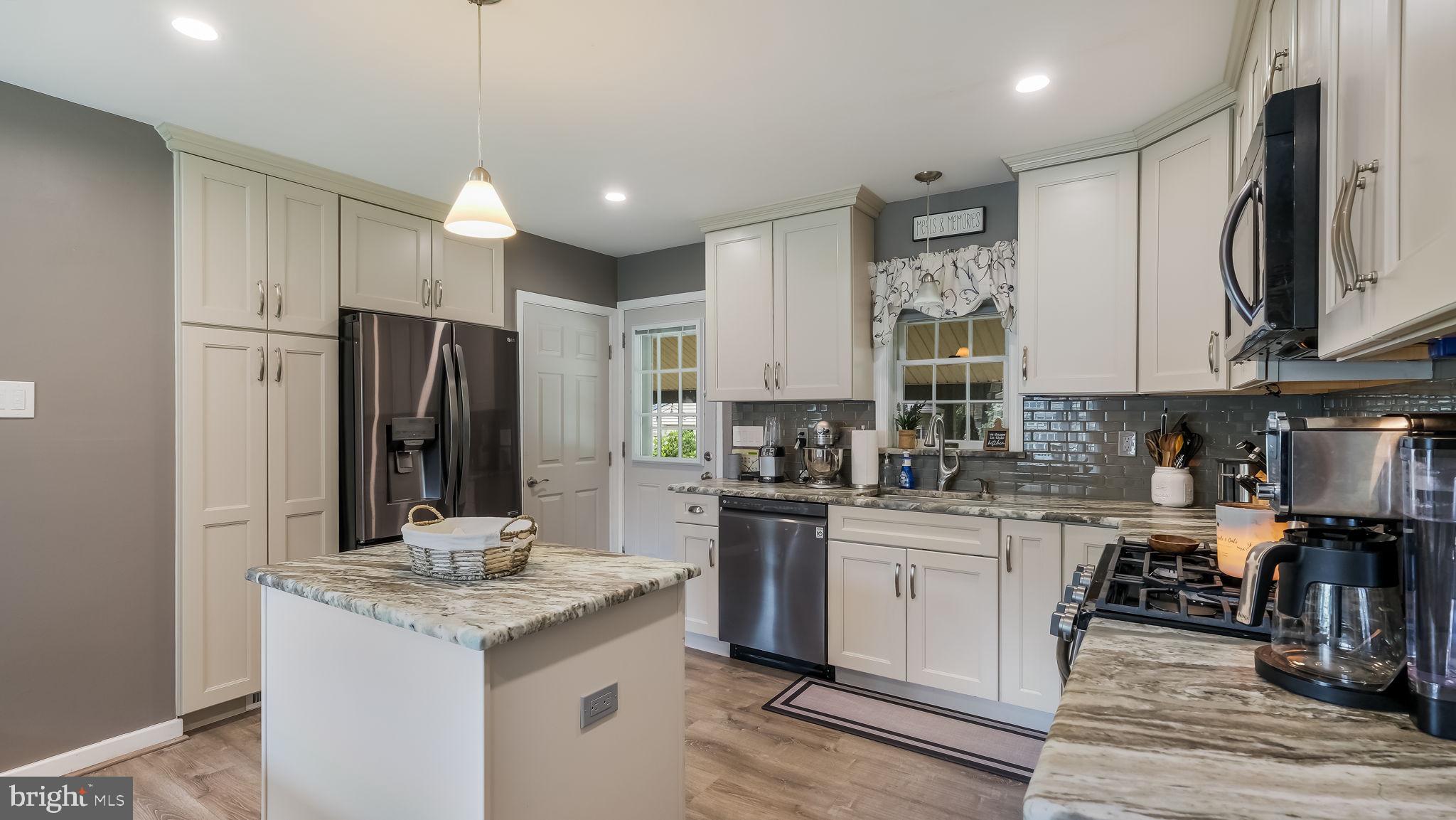 36 Belair Rd