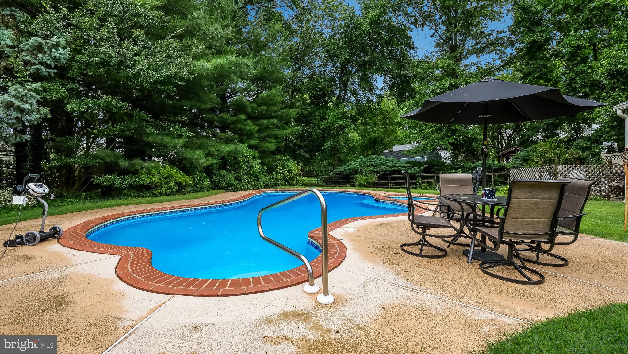 36 Belair Rd
