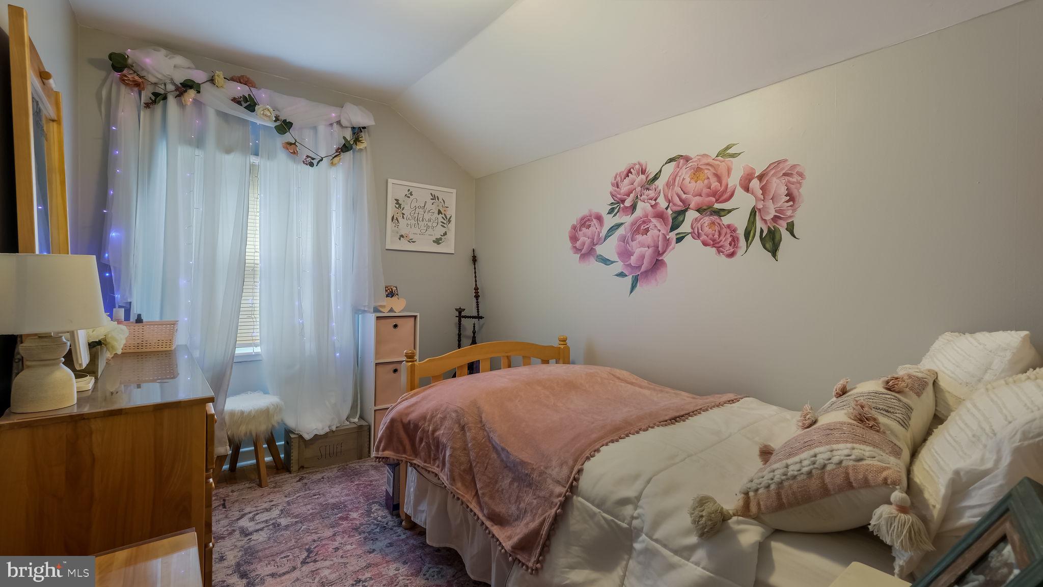 36 Belair Rd