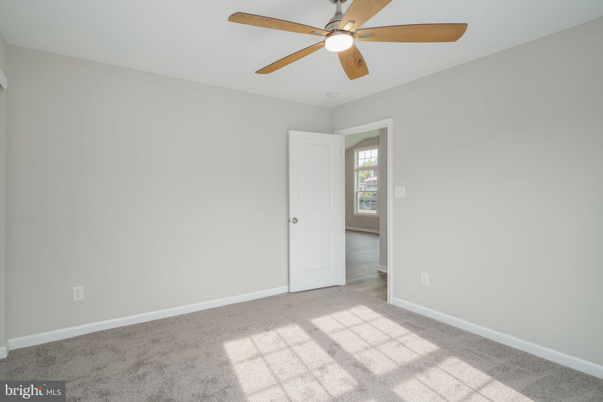 279 Willow Dr
