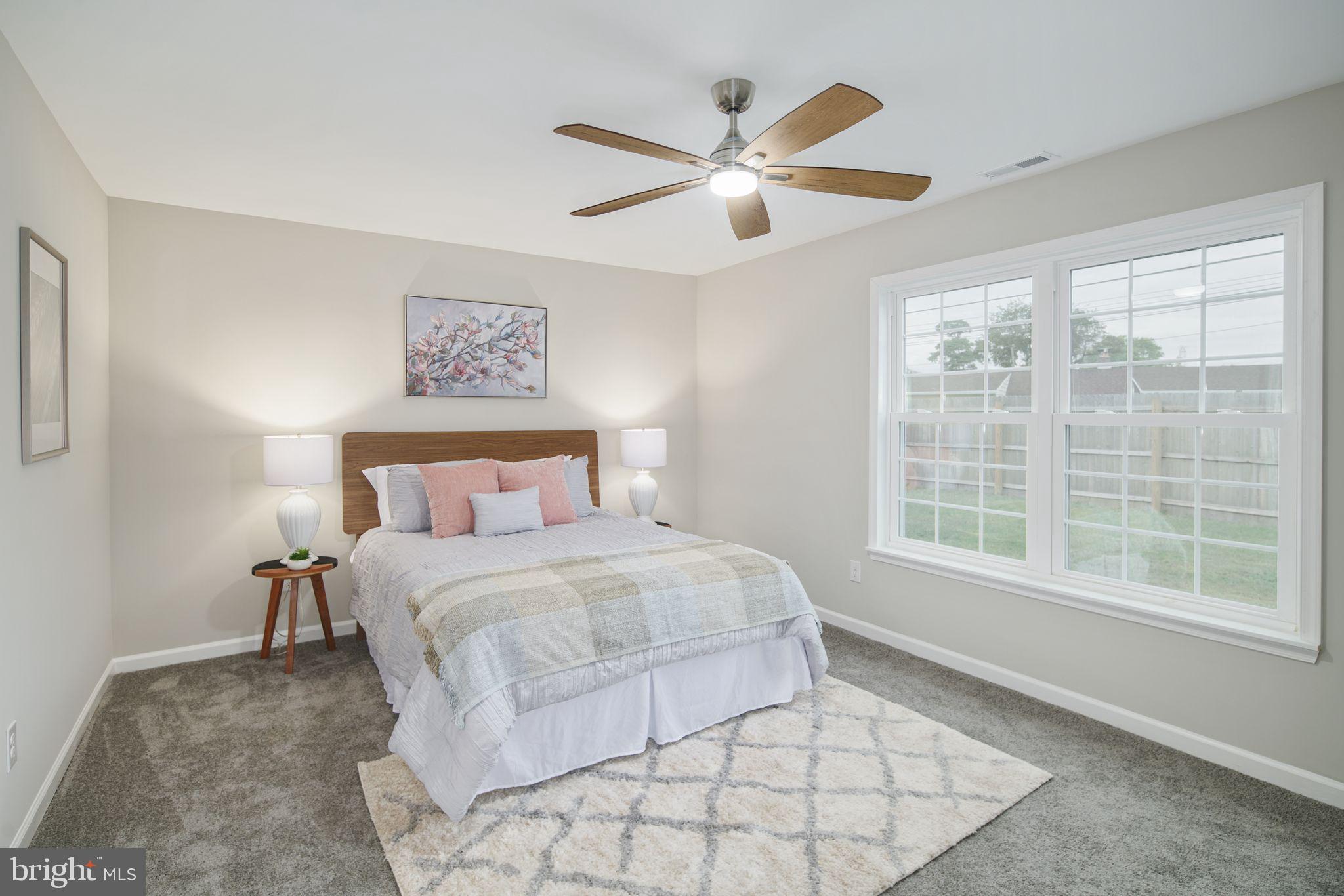 279 Willow Dr