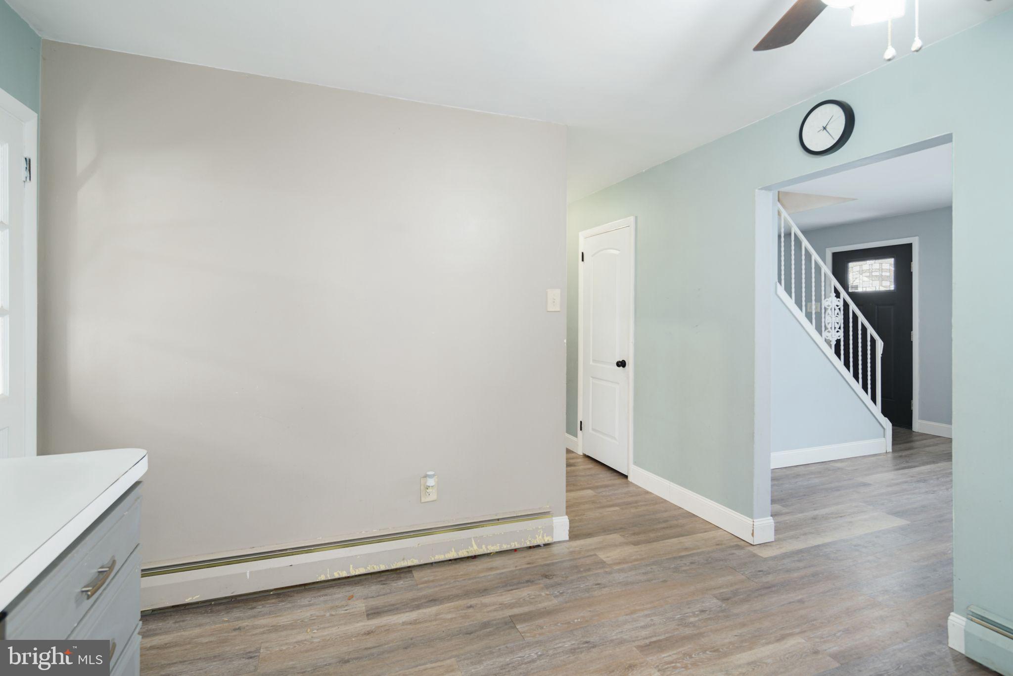 633 Knoll Ave