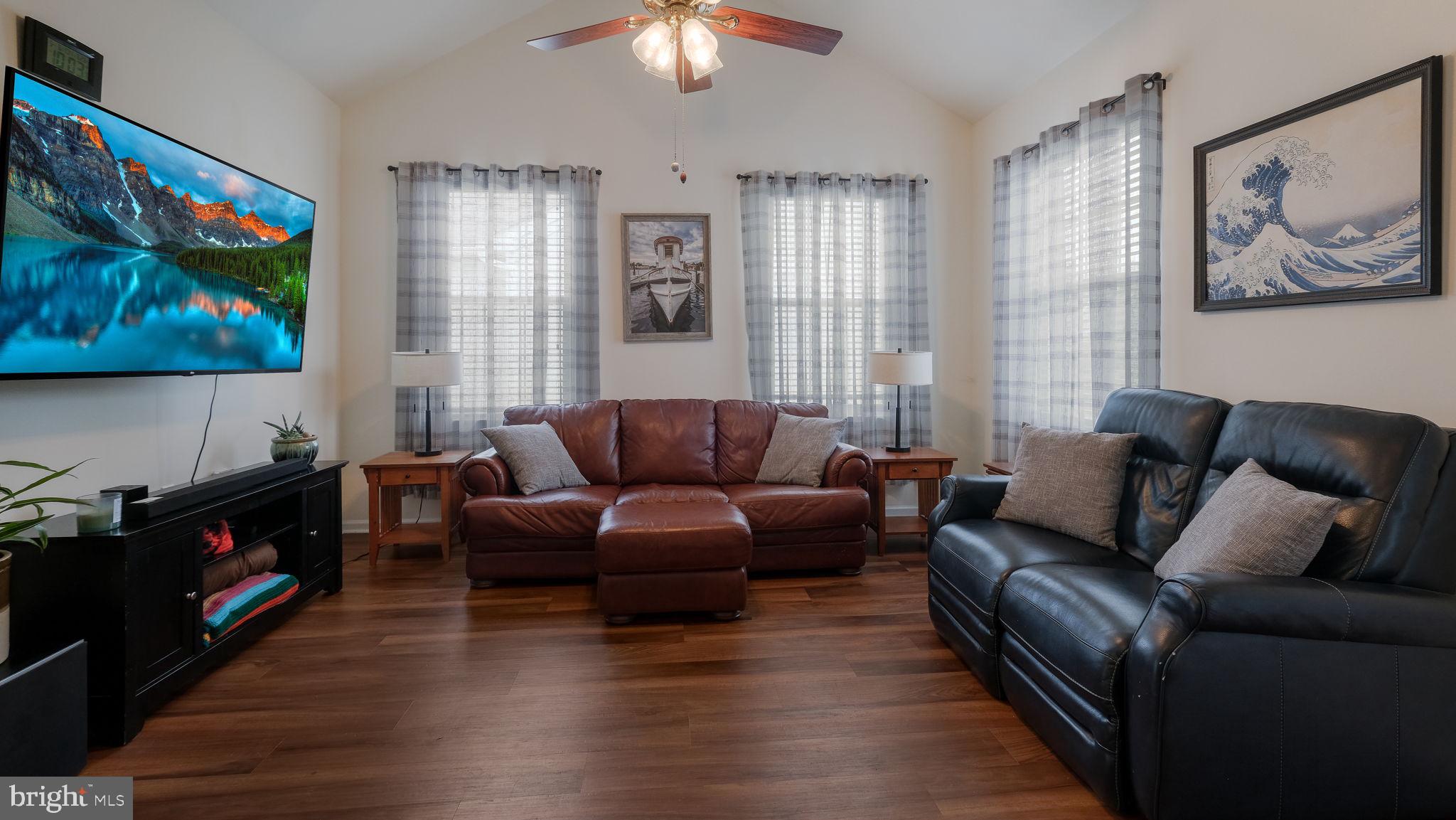 11 Lady Slipper Ln